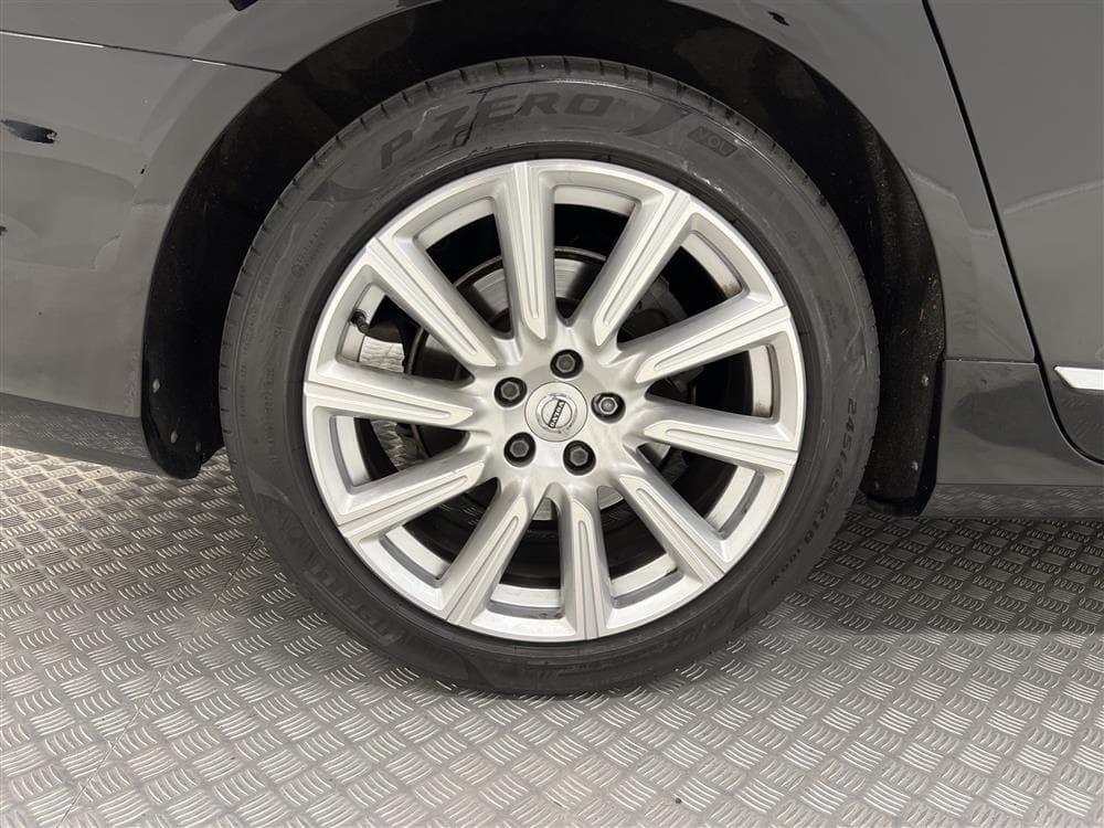 Volvo V90 D4 190hk Inscription D-Värm VOC Skinn GPS Draginteriör