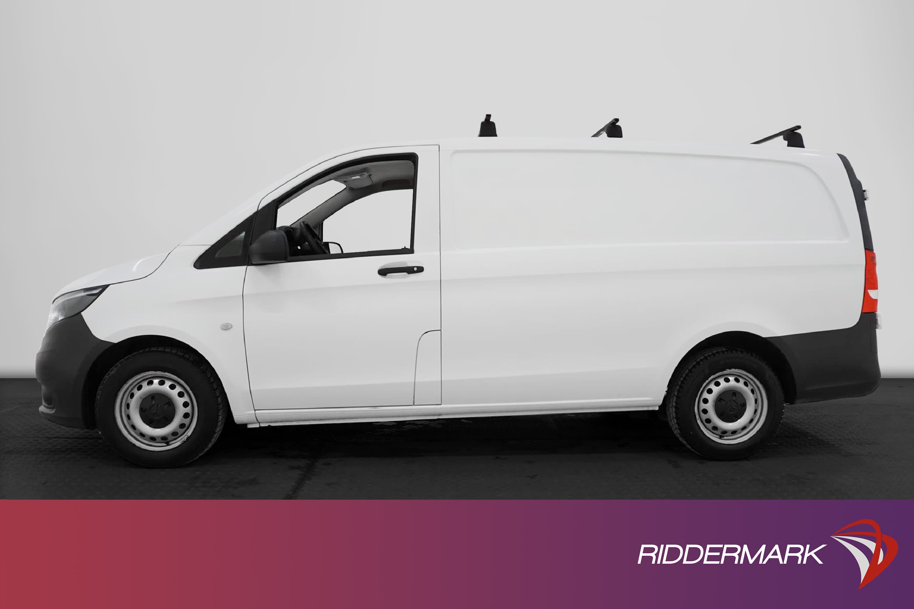 Mercedes-Benz Vito  111d Lång  111 d Värmare Drag Moms