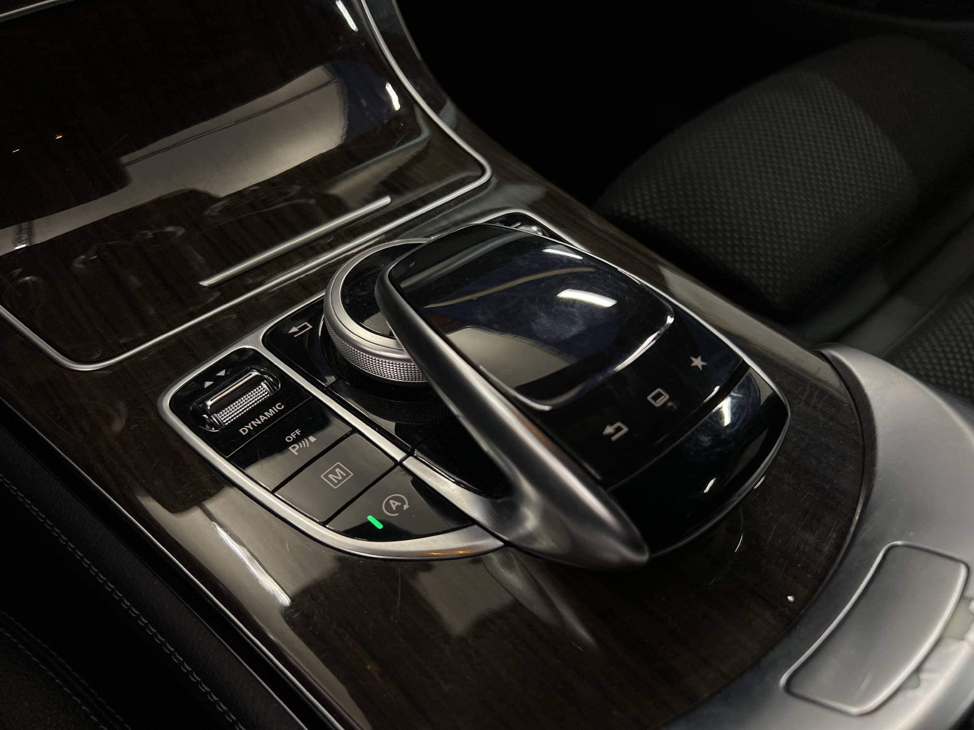 Mercedes-Benz GLC 220 d 4MATIC 9G-Tronic, 170hk, 2016interiör