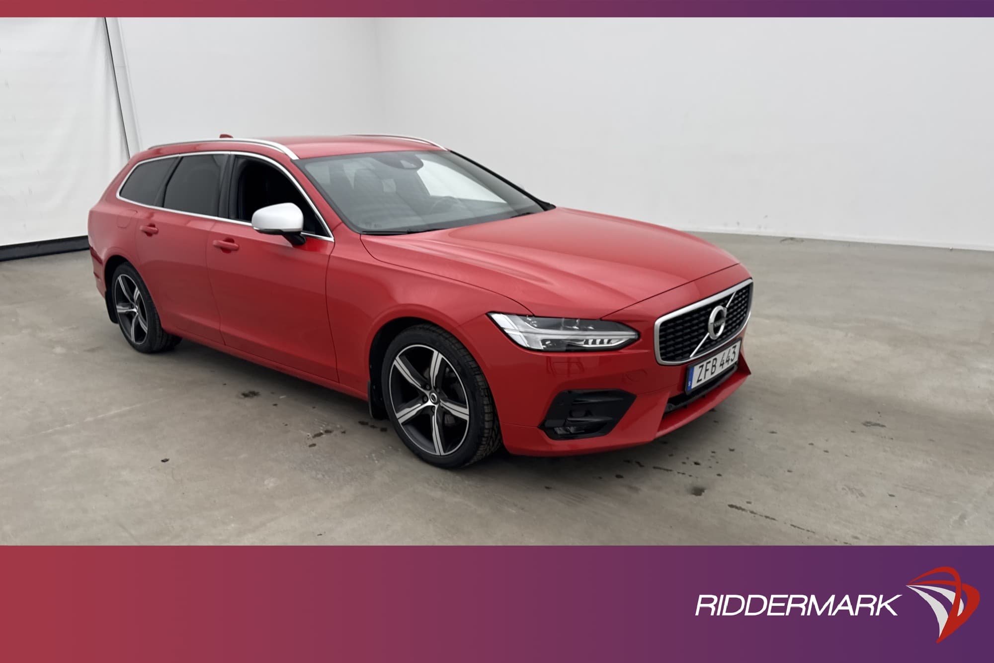 Volvo V90 D3 AWD 150hk R-Design VOC Värm Sensorer Navi 