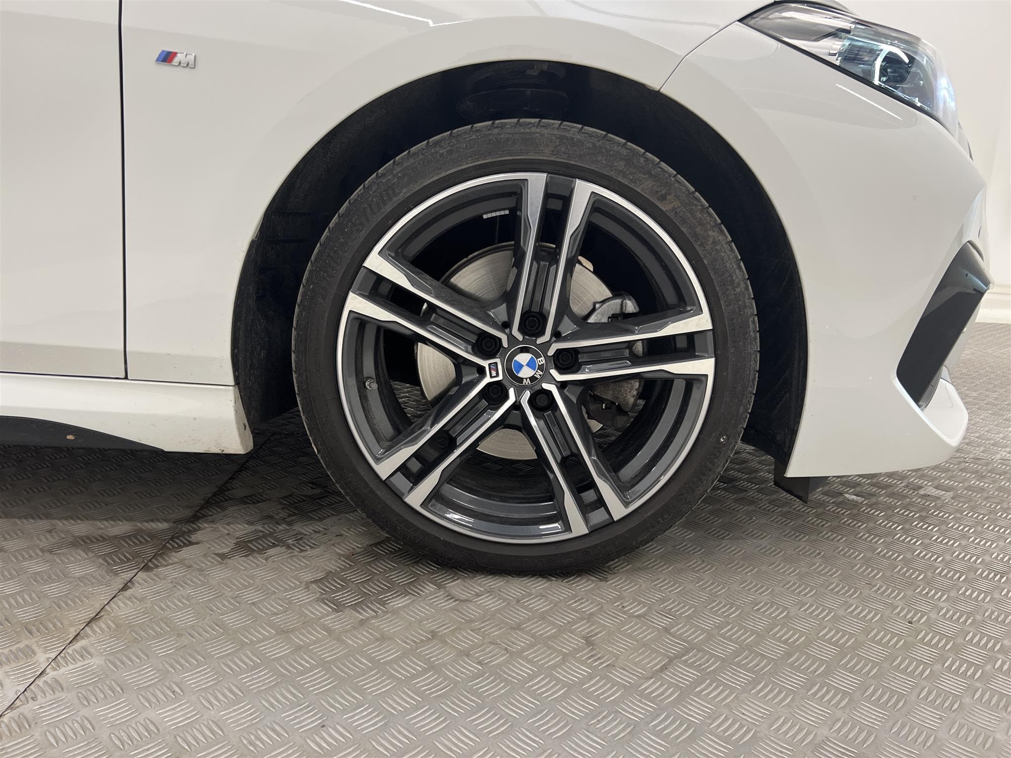 BMW 218i Gran Coupé 136hk M-Sport Pano HiFi Navi Cockpit