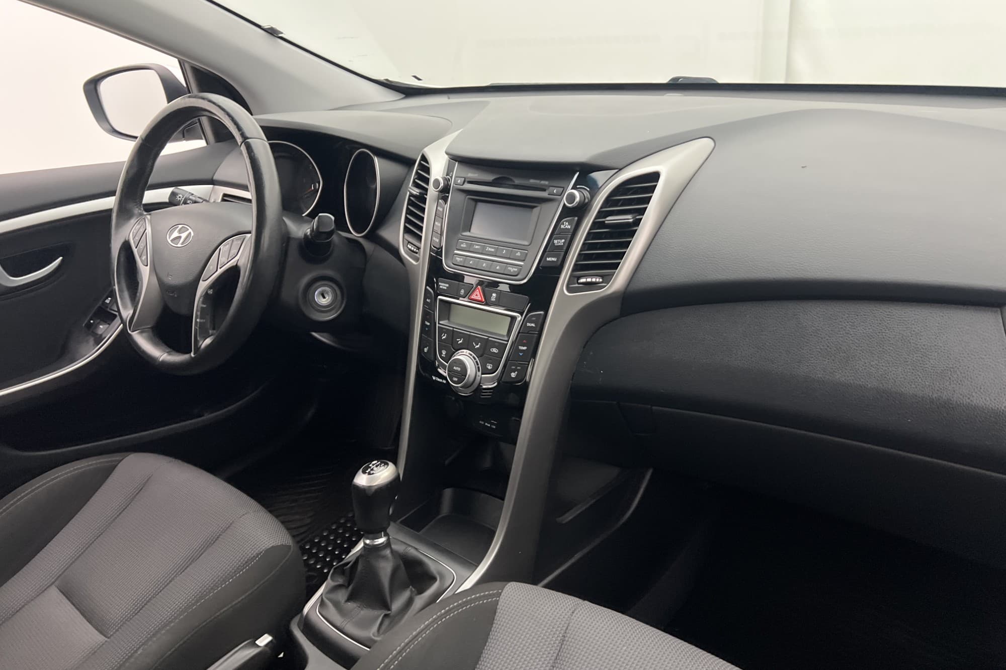 Hyundai i30 Kombi CRDi 110hk Sensorer Bluetooth Farthållare