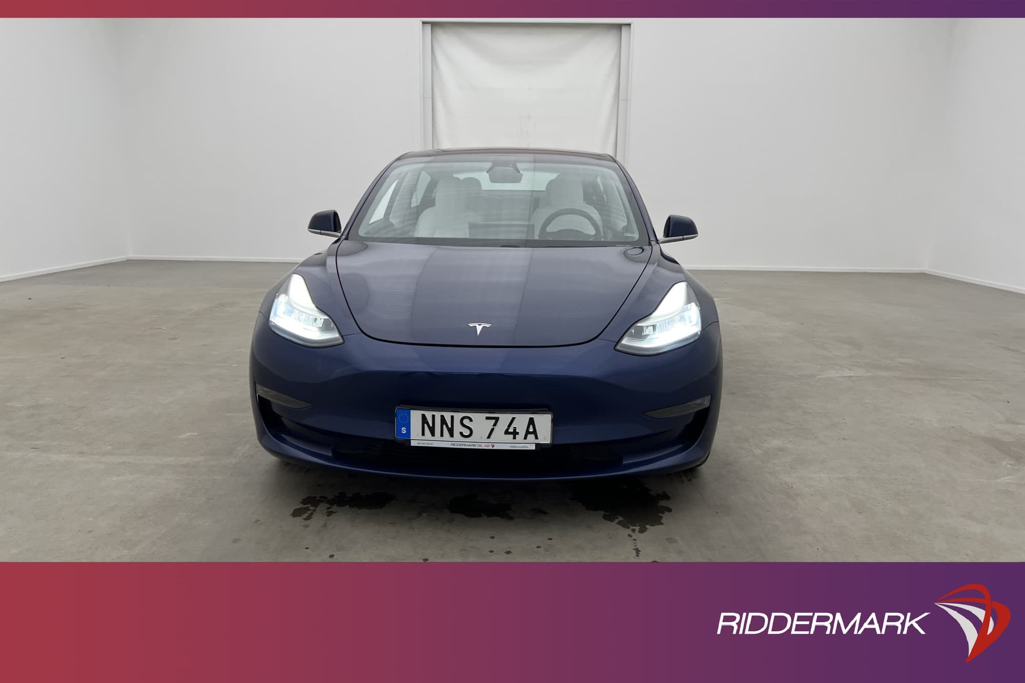 Tesla Model 3 Long Range AWD Autopilot En brukare Svensksåld