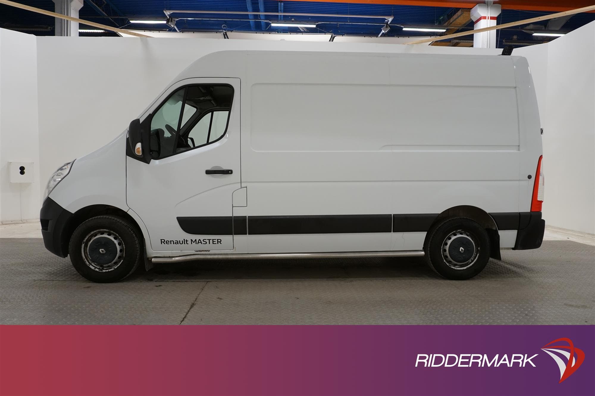 Renault Master 2.3dCi L2H2 PDC Takräcke Dragkrok Värmare