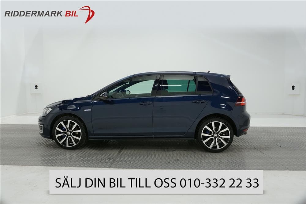 Volkswagen Golf GTE 204hk