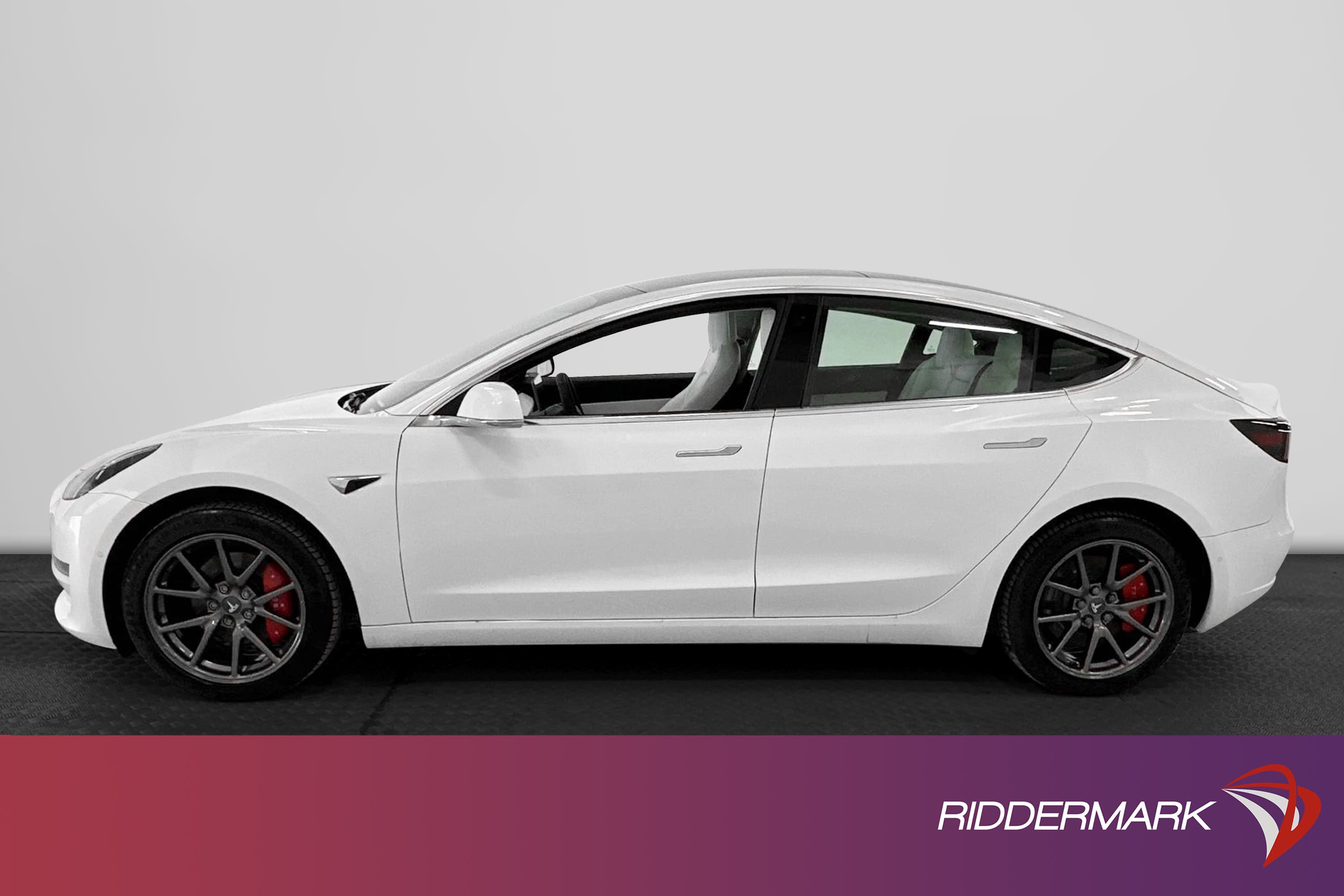 Tesla Model 3 Long Range AWD 440hk