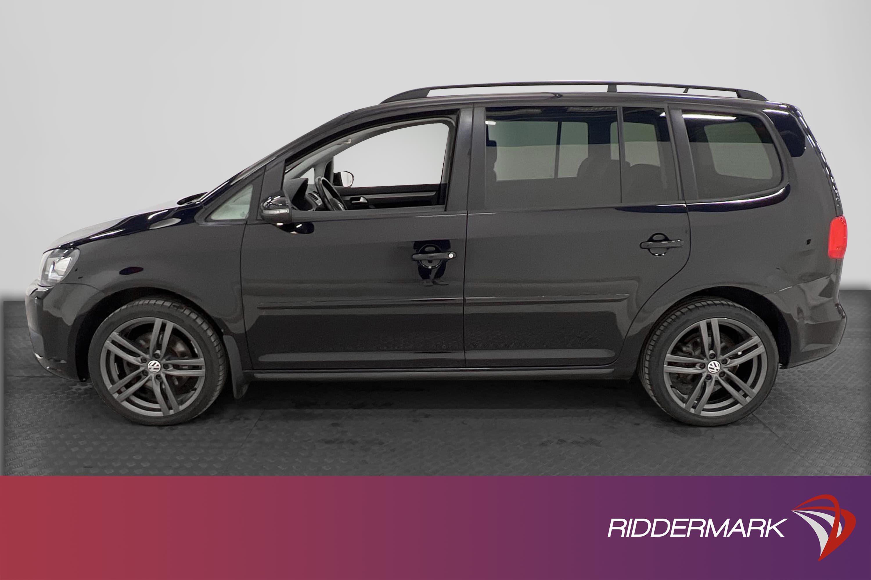 Volkswagen Touran 140hk
