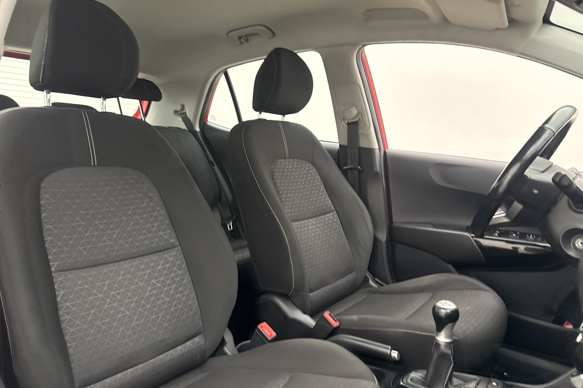 Kia Picanto 1.0 MPI 67hk Kamera CarPlay Rattvärme MOMS