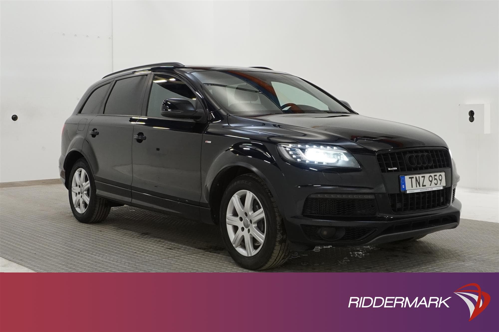Audi Q7  3.0 TDI V6 Q 204hk