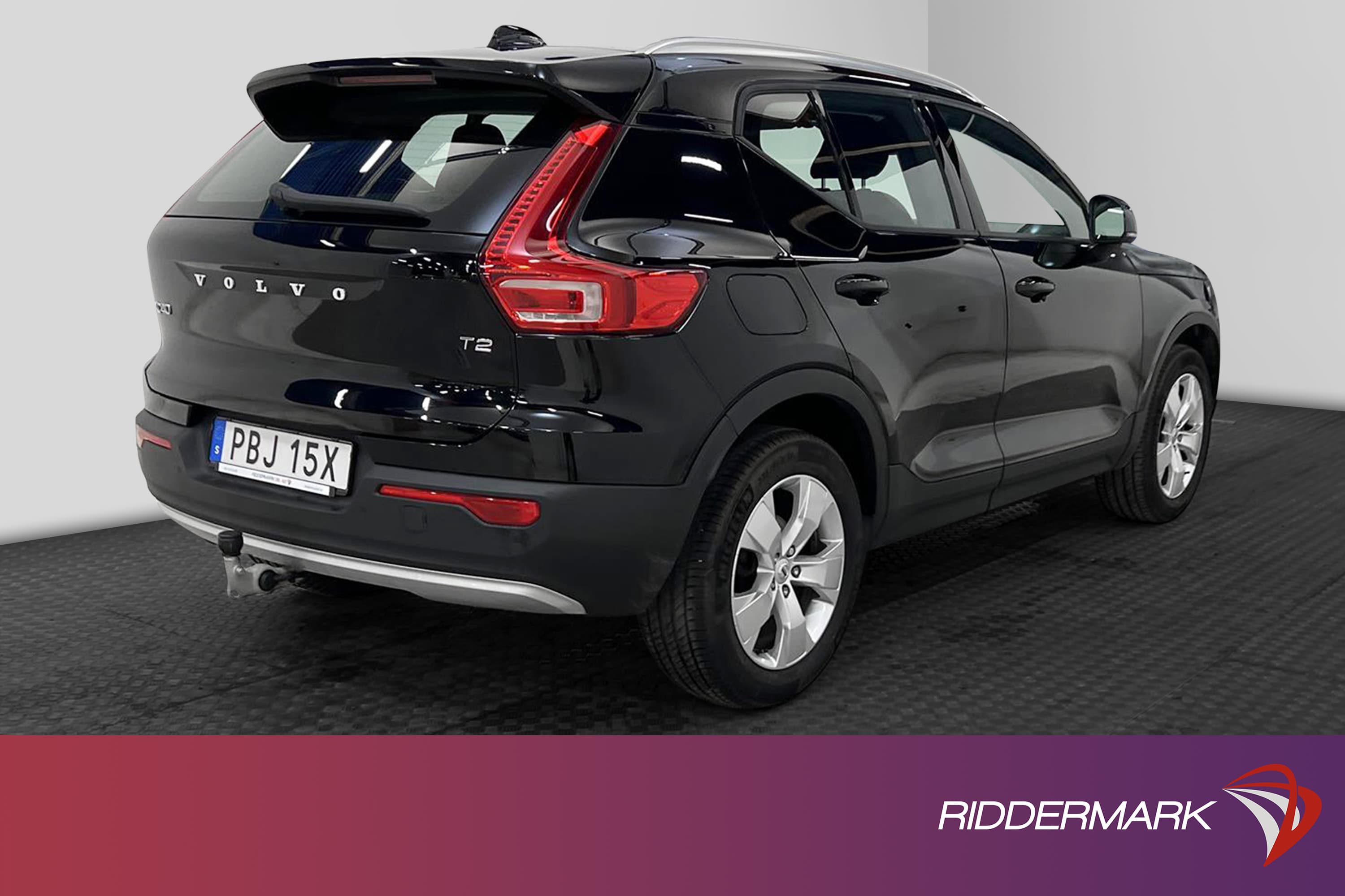 Volvo XC40 T2 129hk Momentum VOC Bränslevärmare Dragkrok