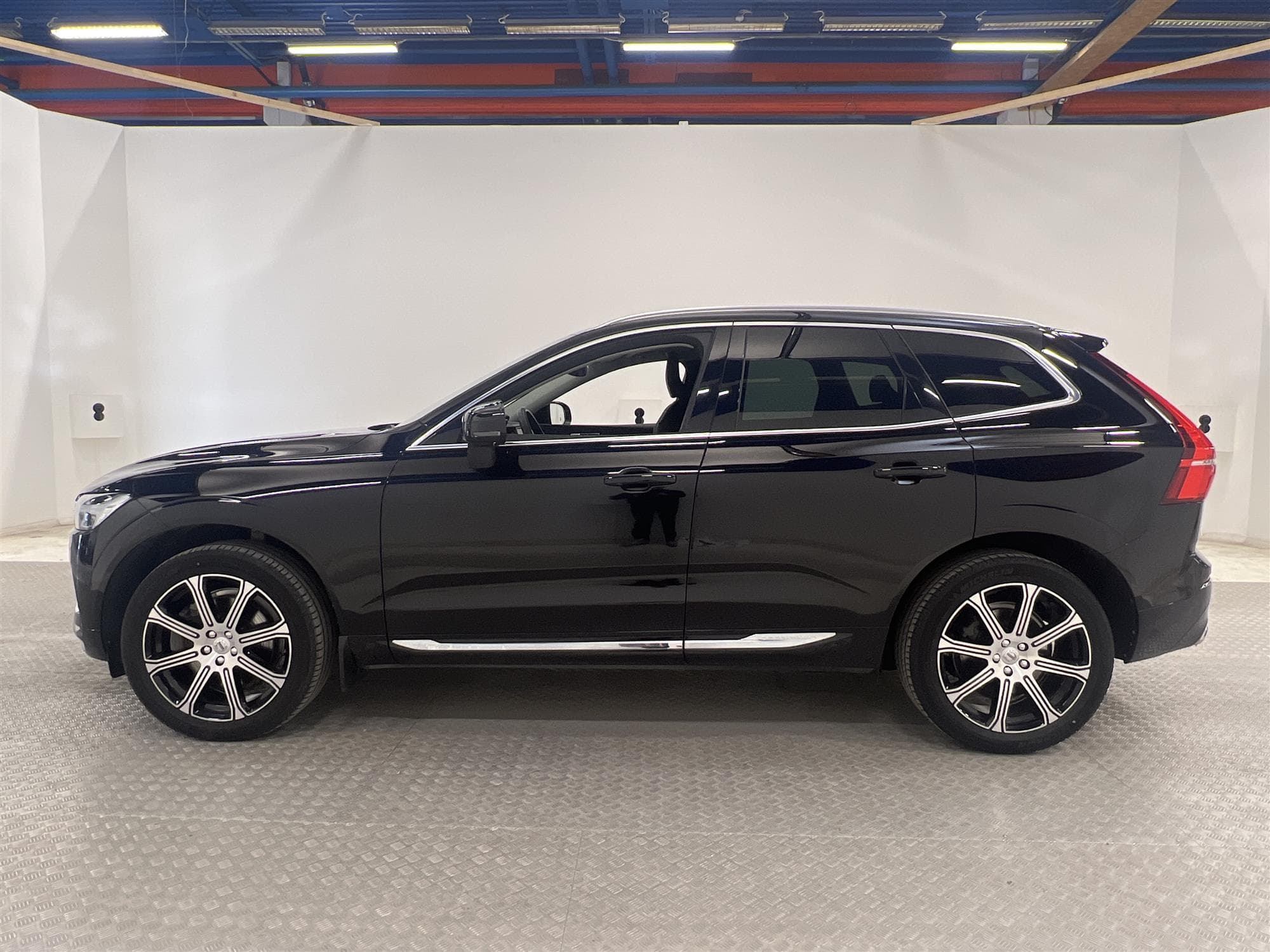 Volvo XC60 B4 197hk AWD