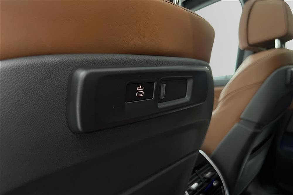BMW X5 xDrive30d 286hk MHEV Innovation 360 Harman Pano interiör