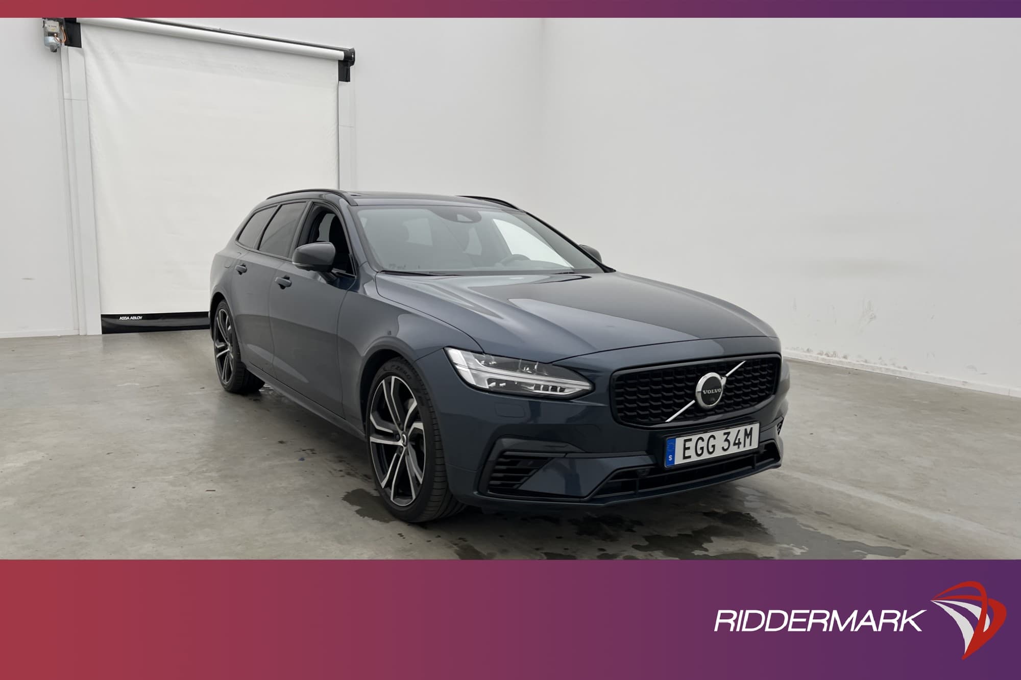 Volvo V90 Recharge T8 AWD