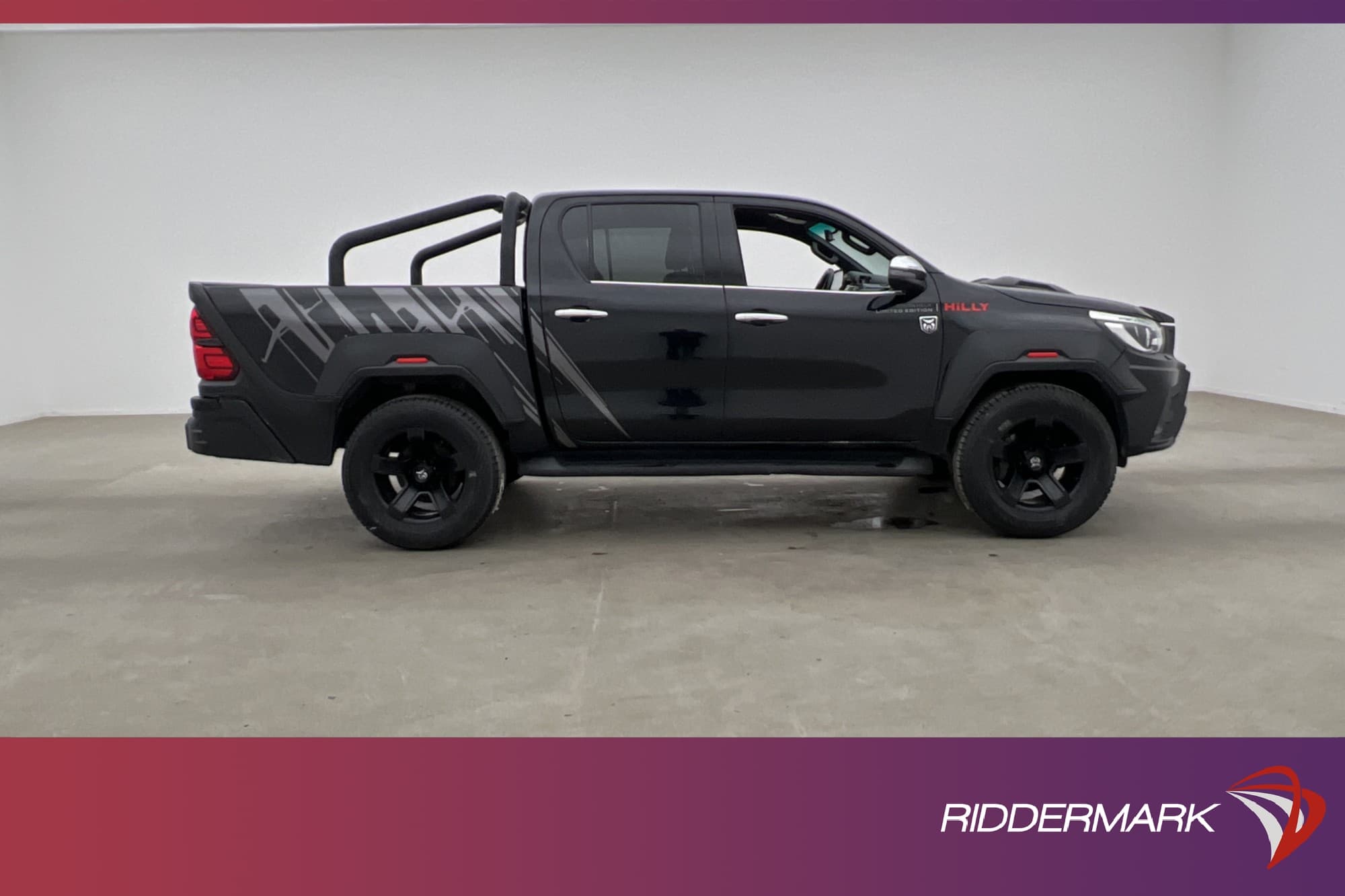 Toyota Hilux HILLY 11/500 Limited EDT Drag Lastsläde Moms