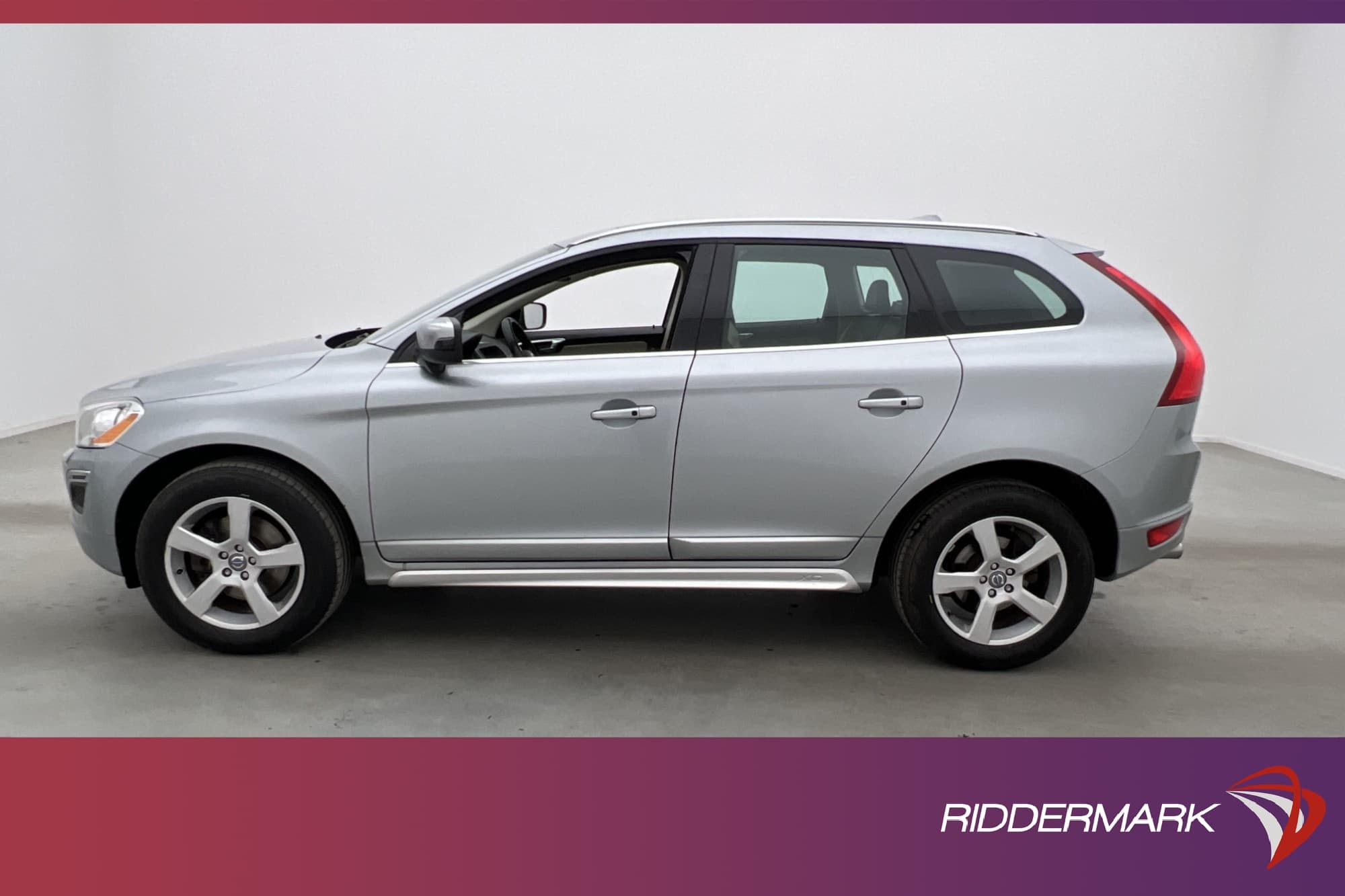 Volvo XC60 T6 304hk AWD R-Design Värm VOC Pano Skinn Drag