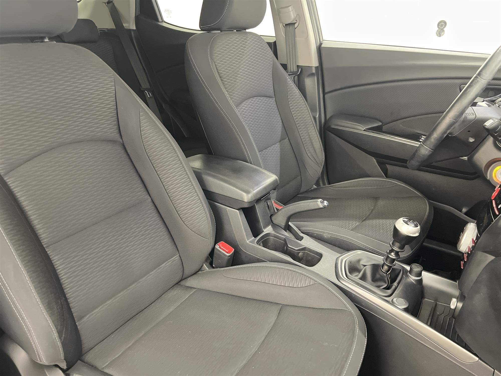 SsangYong Tivoli XLV 1.6 AWD 115hk Kamera Navi Välservad
