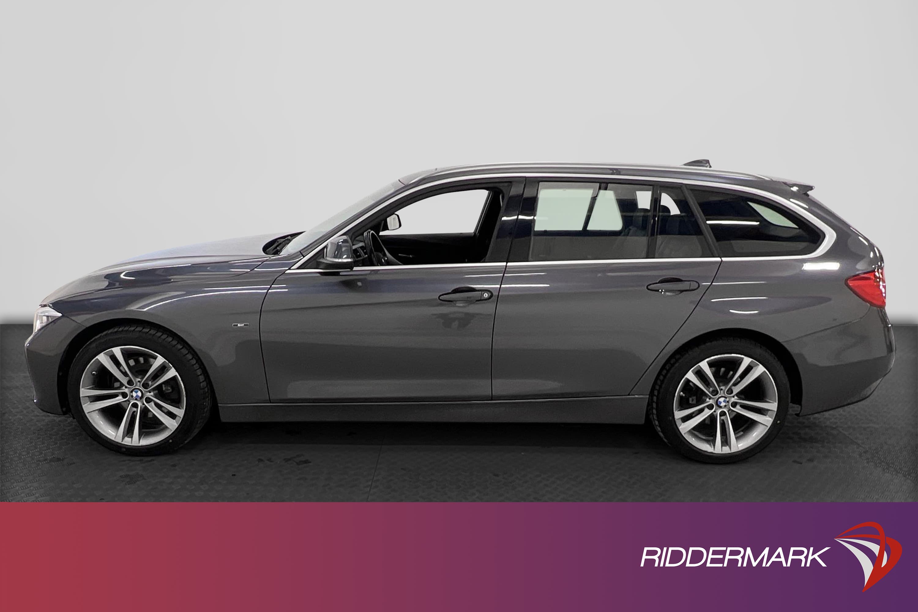BMW 328i xDrive 245hk Pano M-Värm H/K Navi B-Kam Skinn PDC