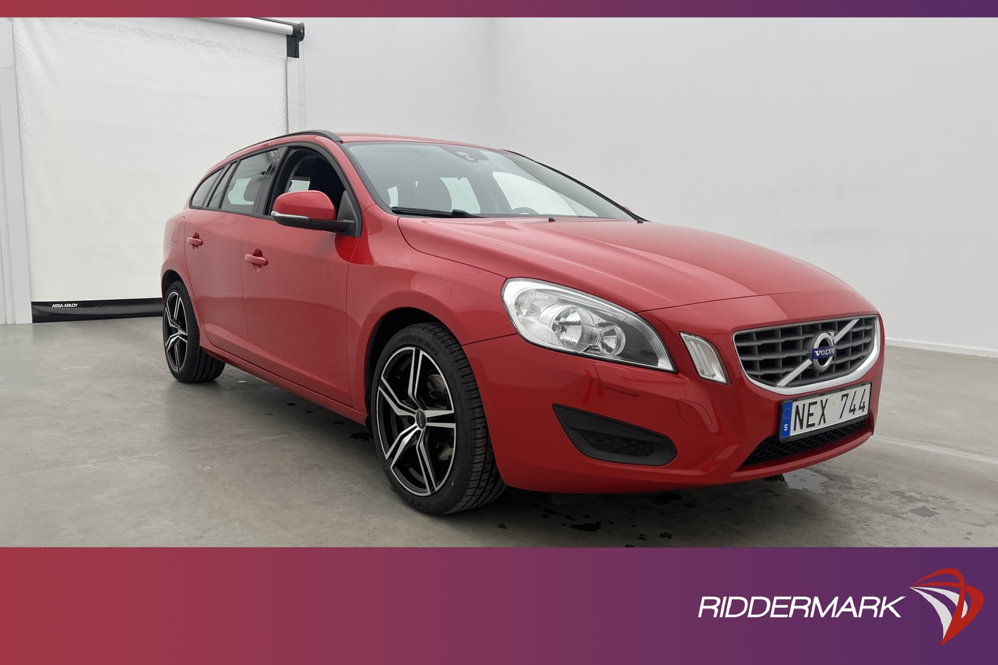 Volvo V60 T3 150hk 2 Brukare Dragkrok 976kr Årsskatt