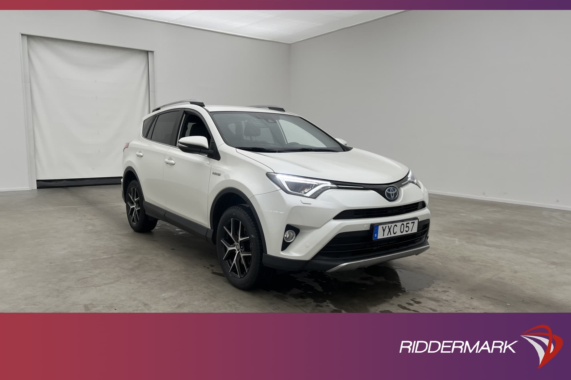 Toyota RAV4 Hybrid i-AWD 197hk