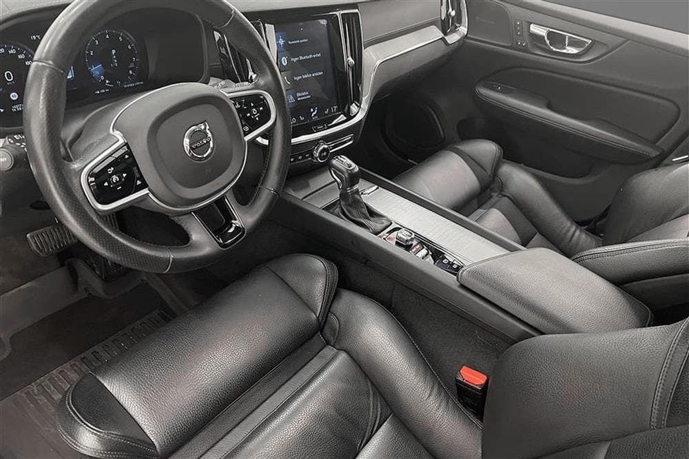 Volvo V60 T6 310hk AWD Inscription Pano Drag H/K 0.61l/milinteriör