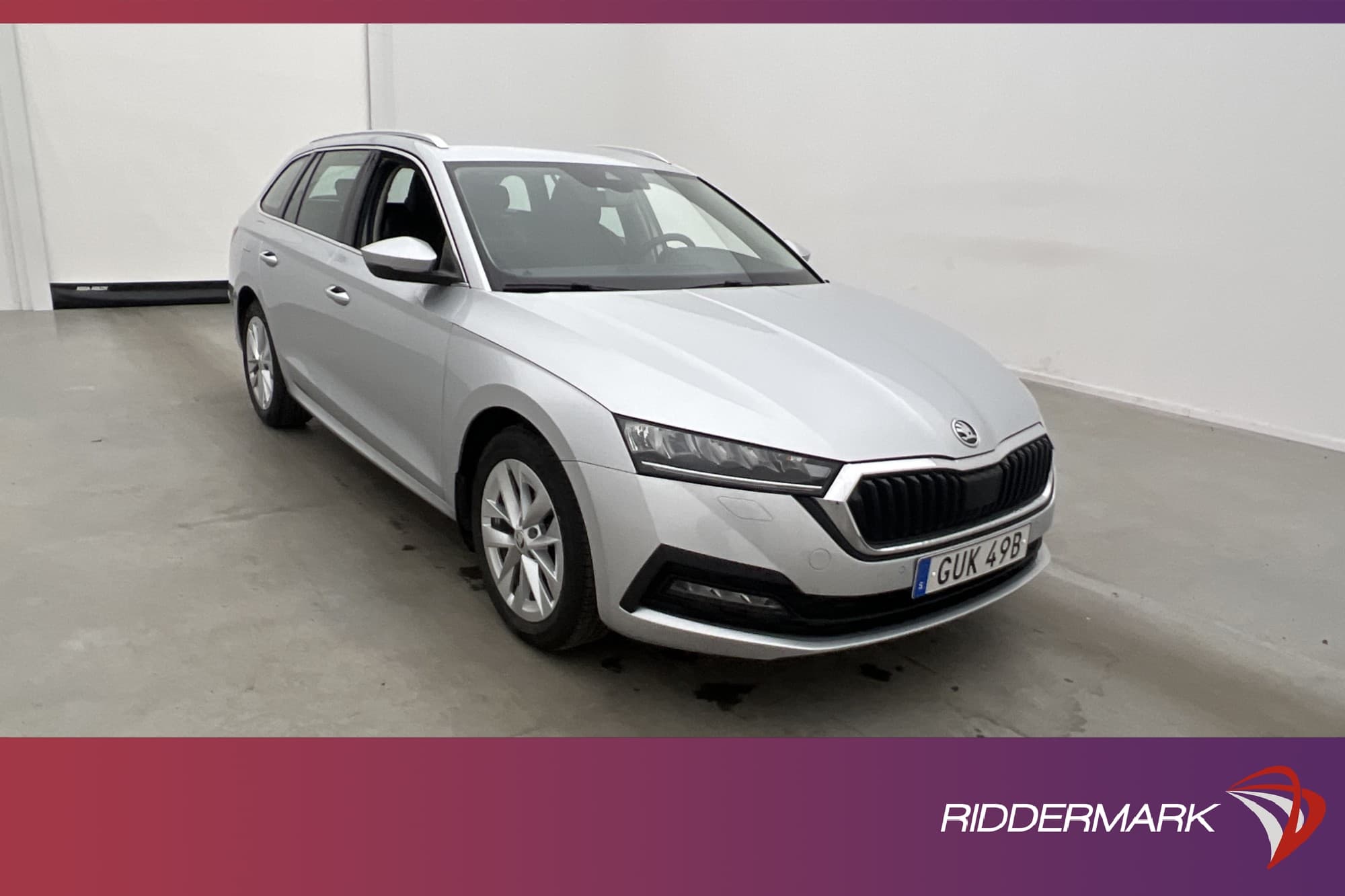 Škoda Octavia Kombi 1.0 TSI Ambition Cockpit Kamera GPS Drag
