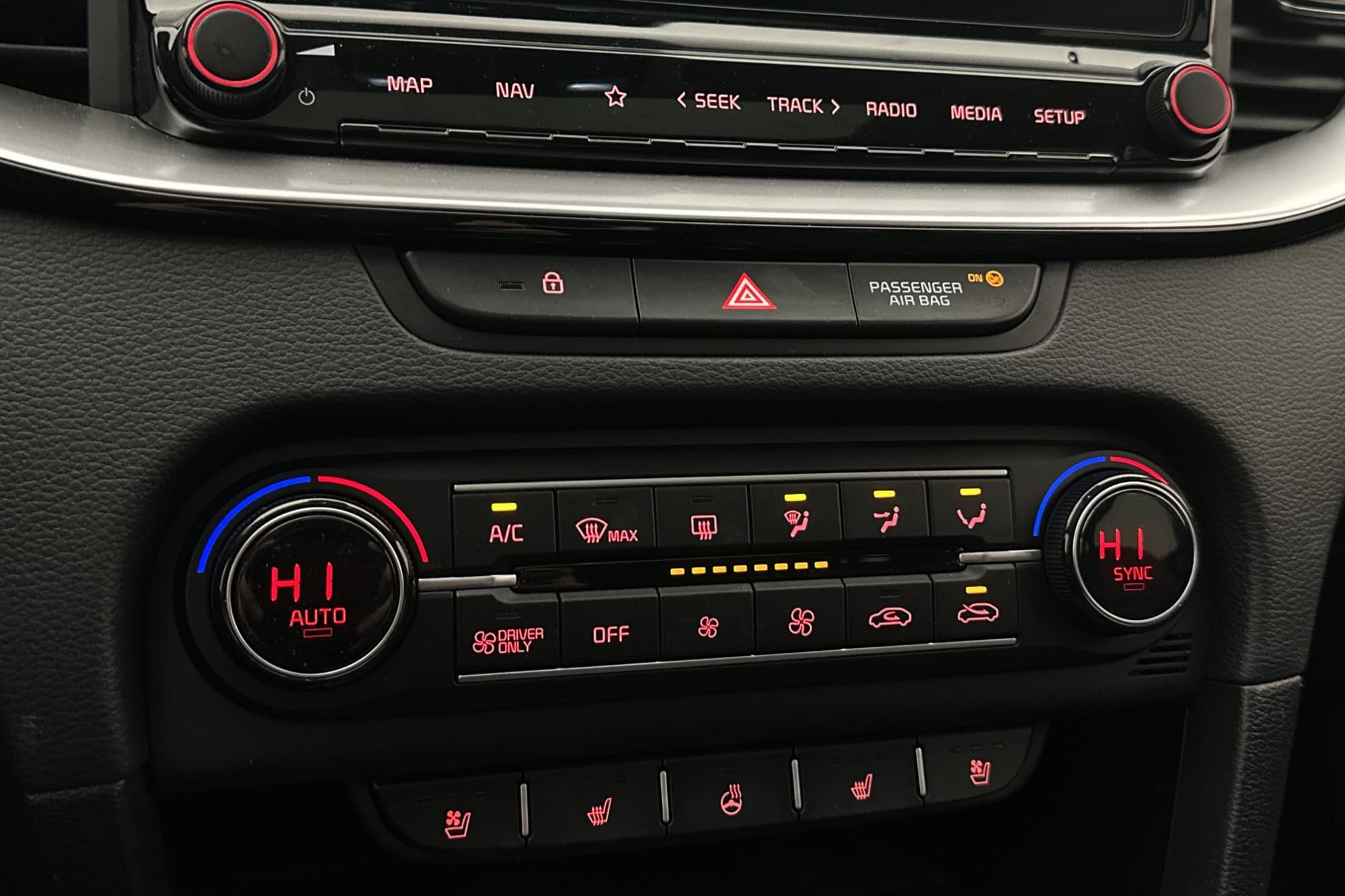 Kia Ceed SW Plug-in Hybrid Advance Plus Kamera Pano CarPlay