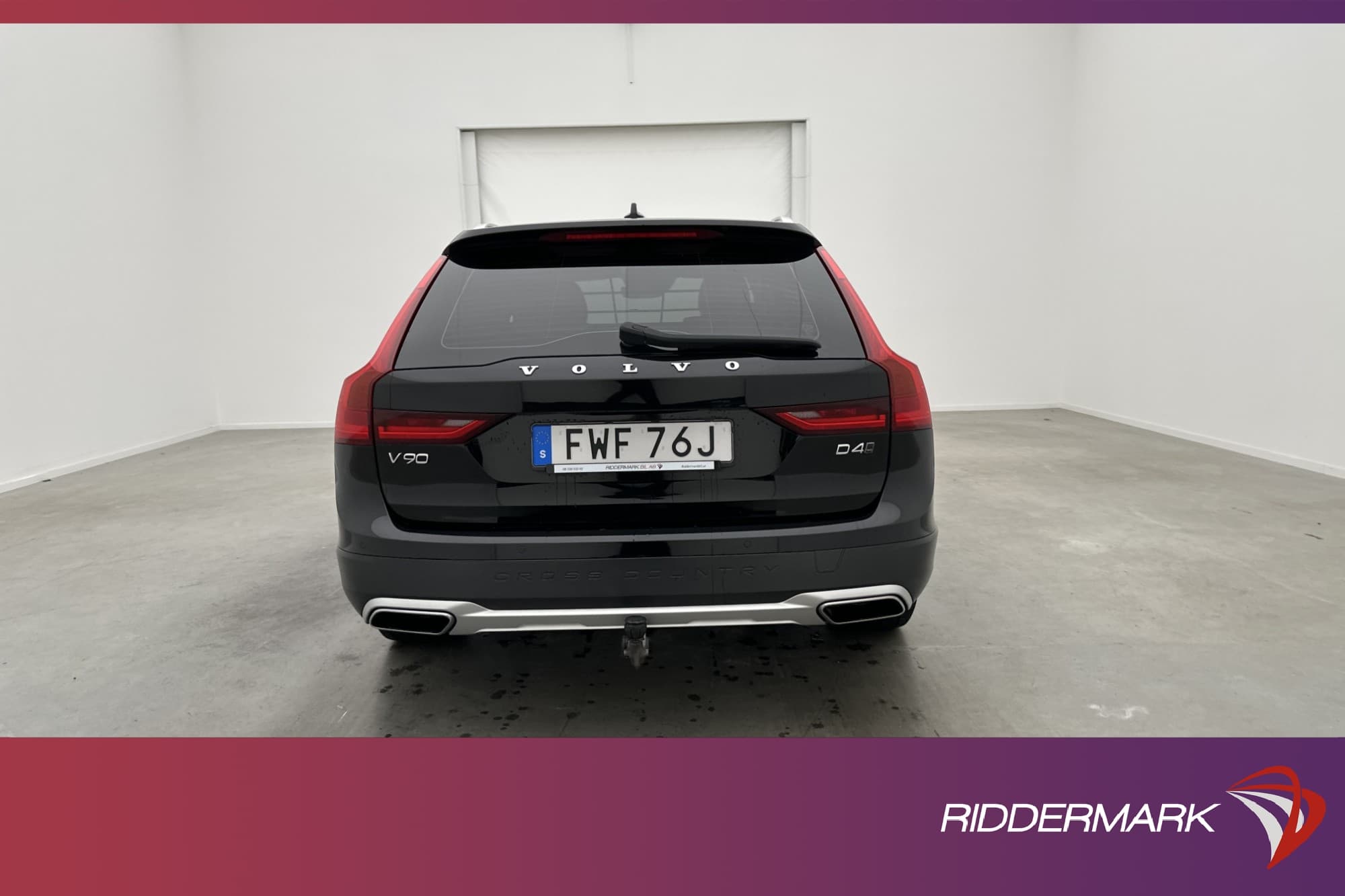 Volvo V90 Cross Country D4 AWD Momentum