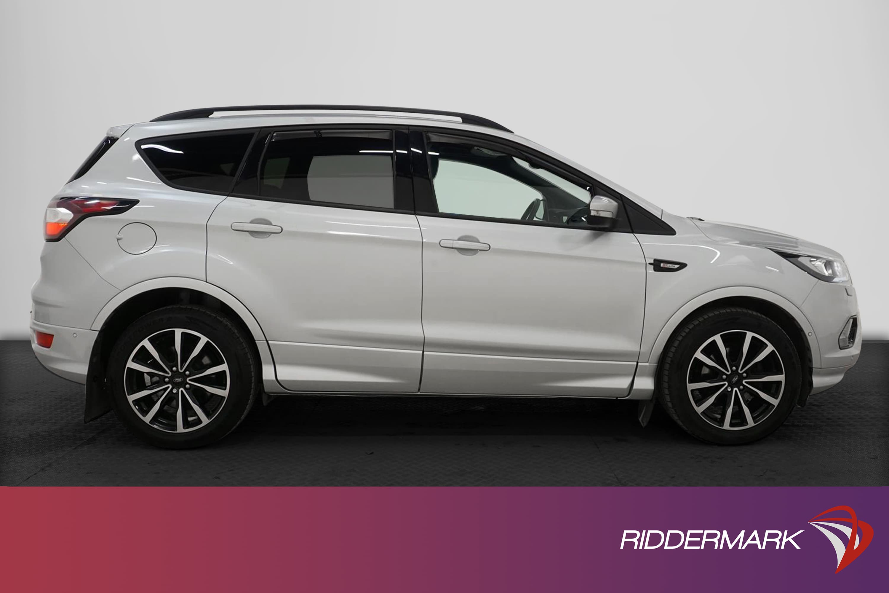 Ford Kuga 1.5 EcoBoost 150hk ST-Line Värmare Kamera En-bruk
