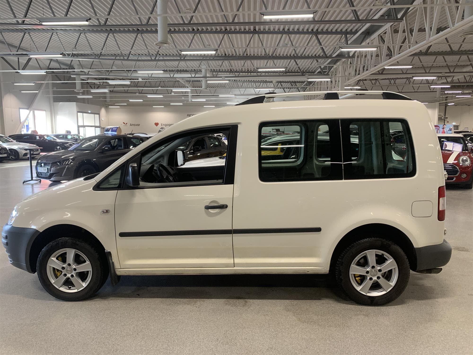 Volkswagen Caddy Skåpbil