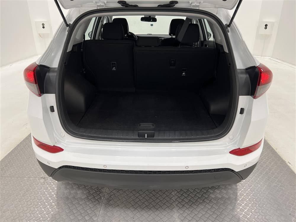 Hyundai Tucson 1.6 GDI 132hk Välservad Låg Skatt 0.54L/Milinteriör