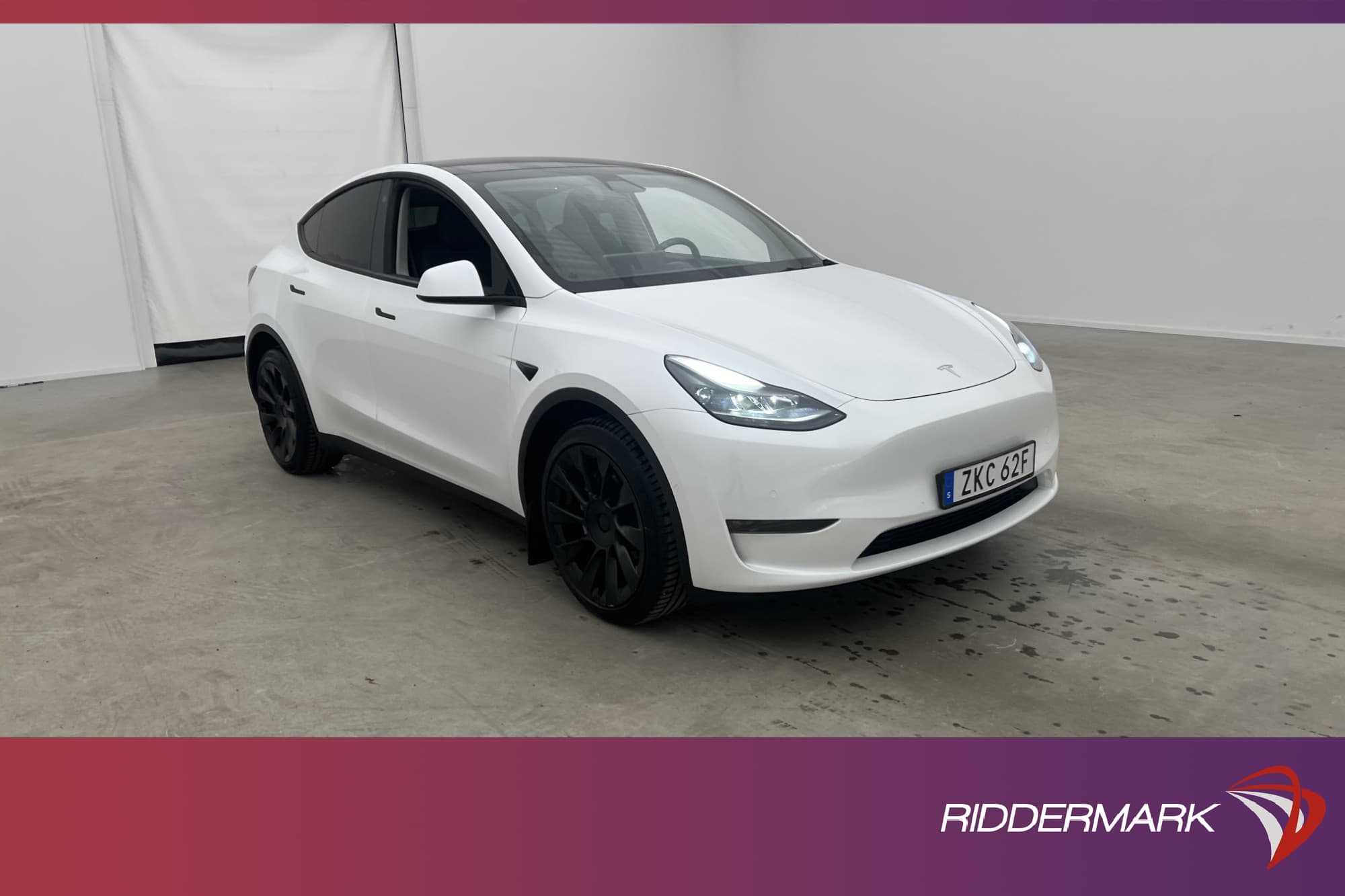 Tesla Model Y Long Range AWD