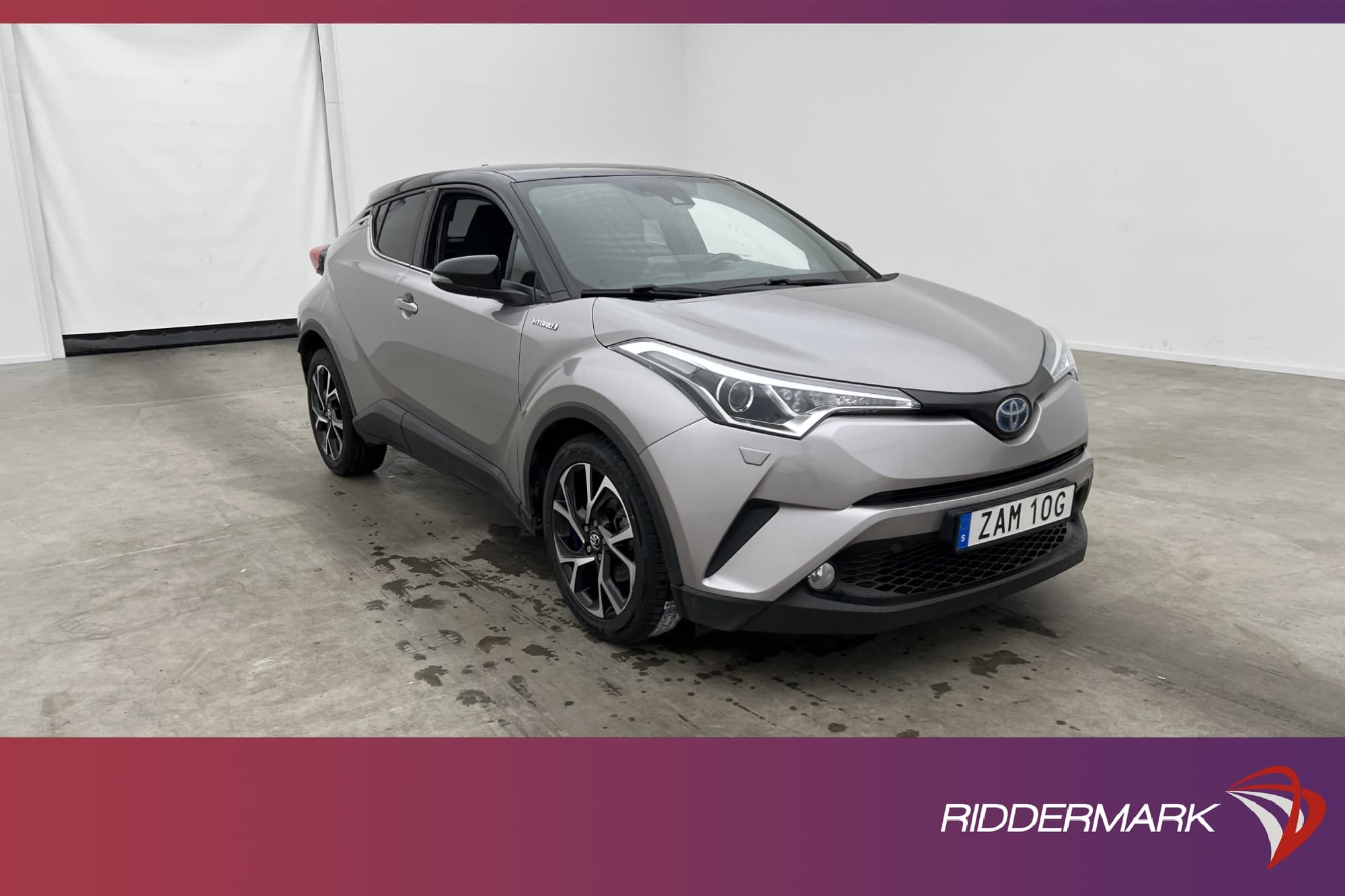 Toyota C-HR Hybrid 122hk