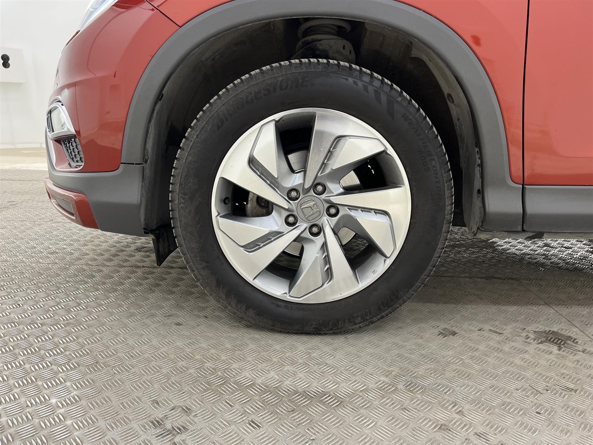 Honda CR-V 2.0 4WD 155hk Navi M&K-Värm B-Kam Drag Nyservad
