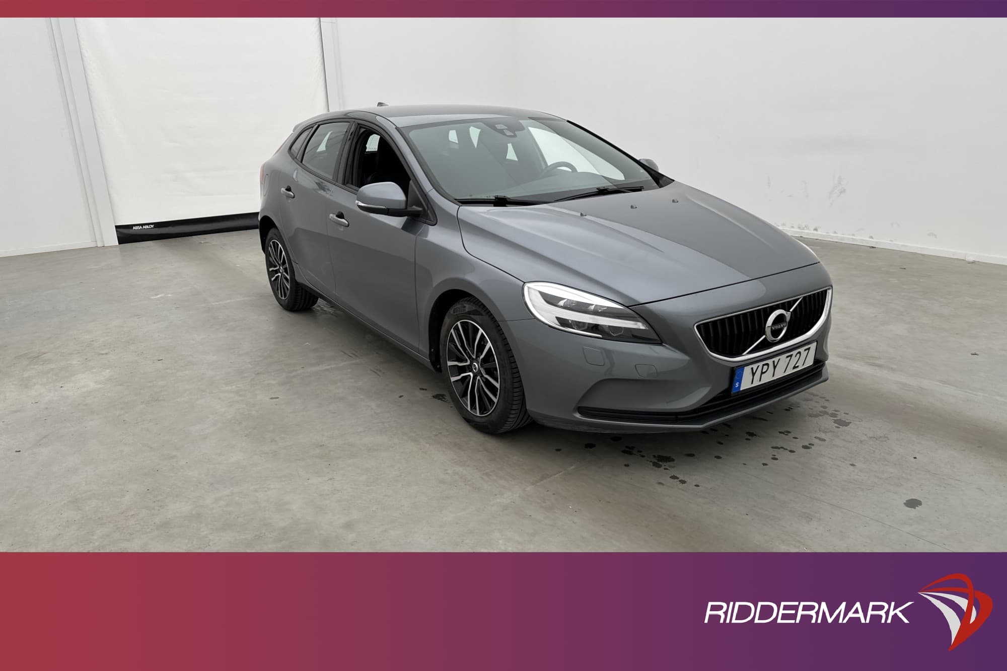 Volvo V40 D2
