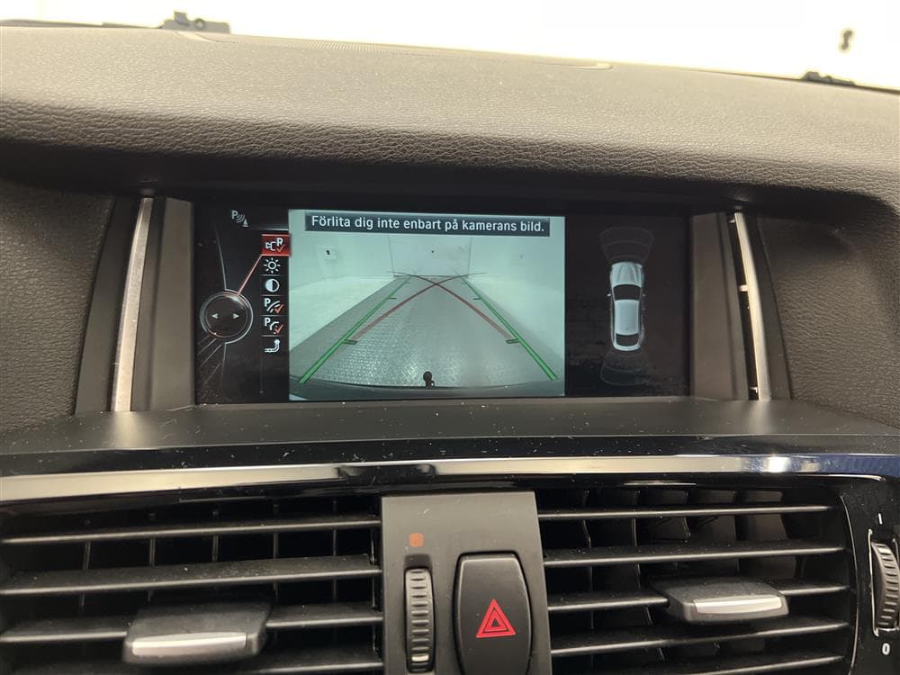 BMW X4 xDrive35d 313hk M Sport Värmare H/K T-lucka 360° Navi