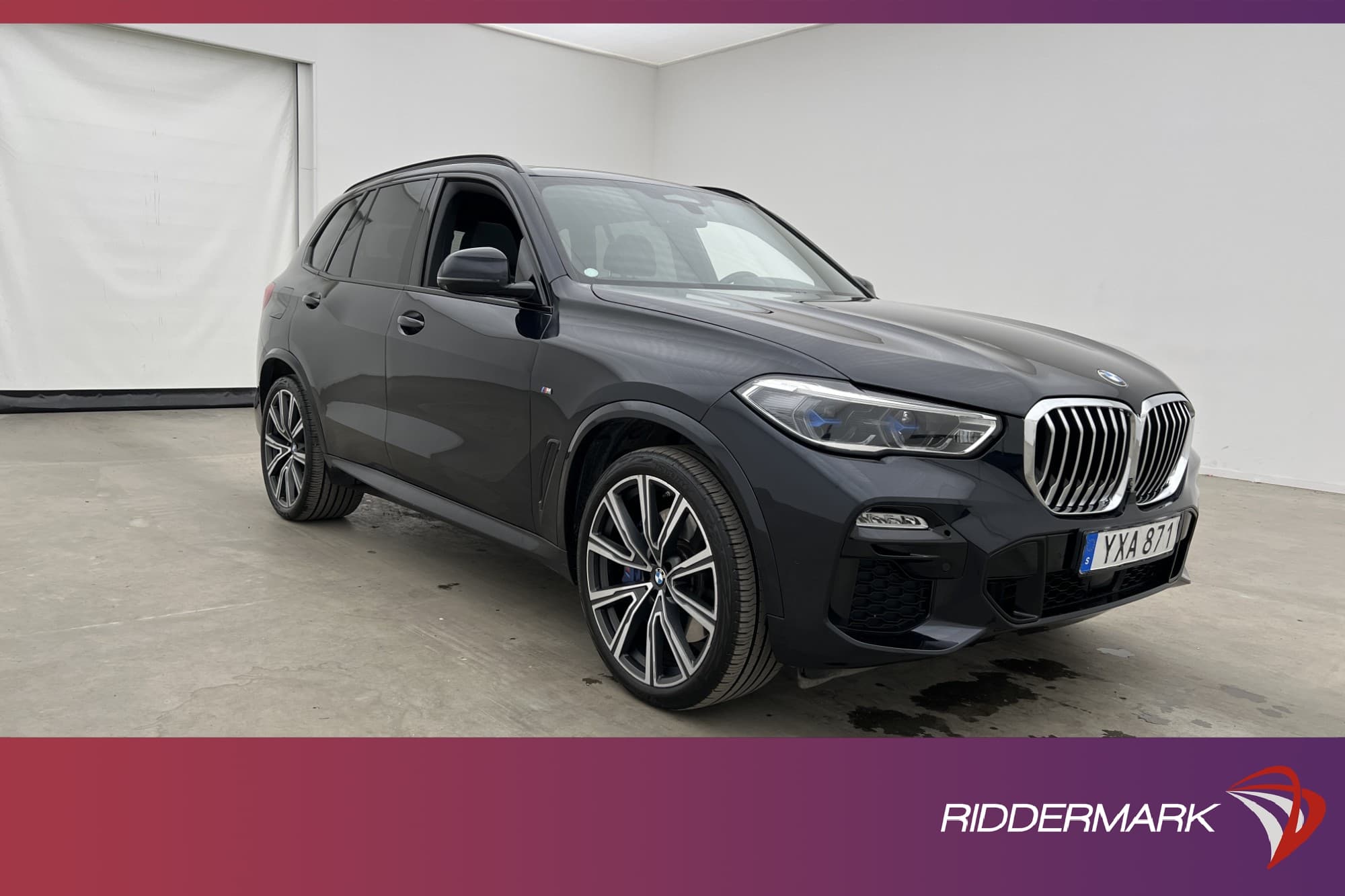 BMW X5 xDrive40i M Sport Innovation Pano Skinn H/K 360° Drag