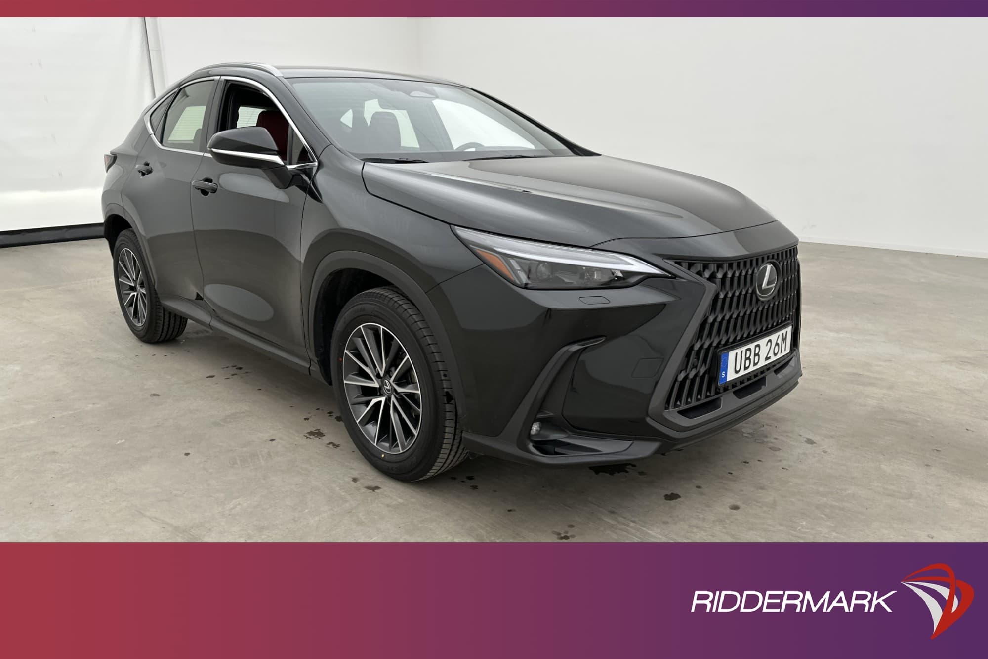 Lexus NX 350h AWD 242hk