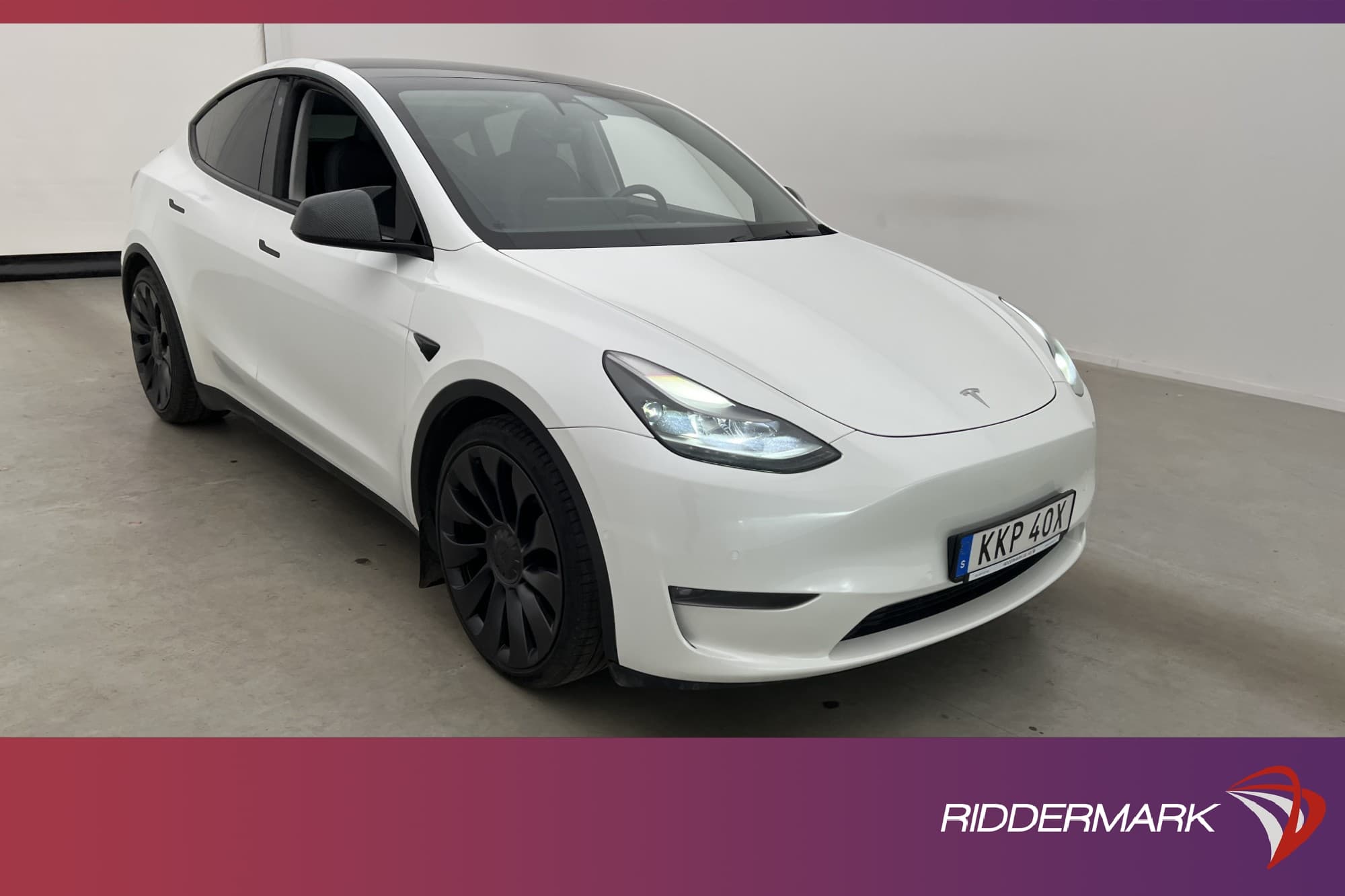 Tesla Model Y Performance AWD 534hk Pano Autopilot MOMS