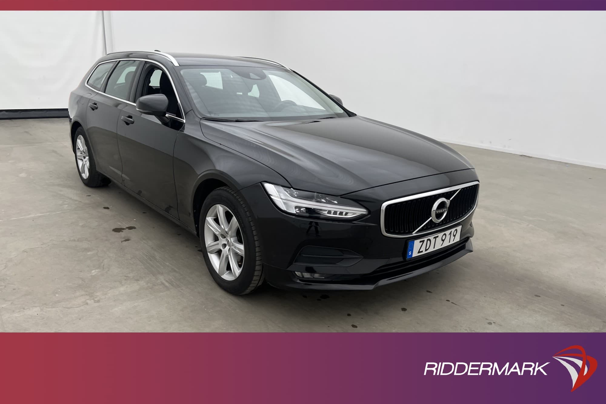 Volvo V90 D4 AWD 190hk