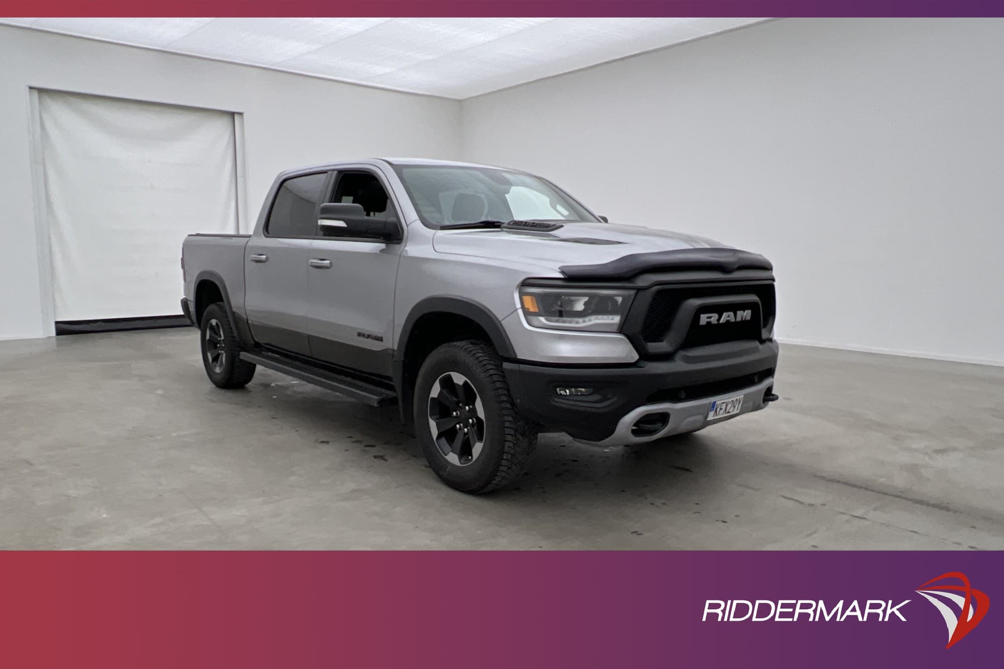 Dodge RAM Rebel 5.7 4x4 Drag Luft Pano H/K Diff Skinn MOMS