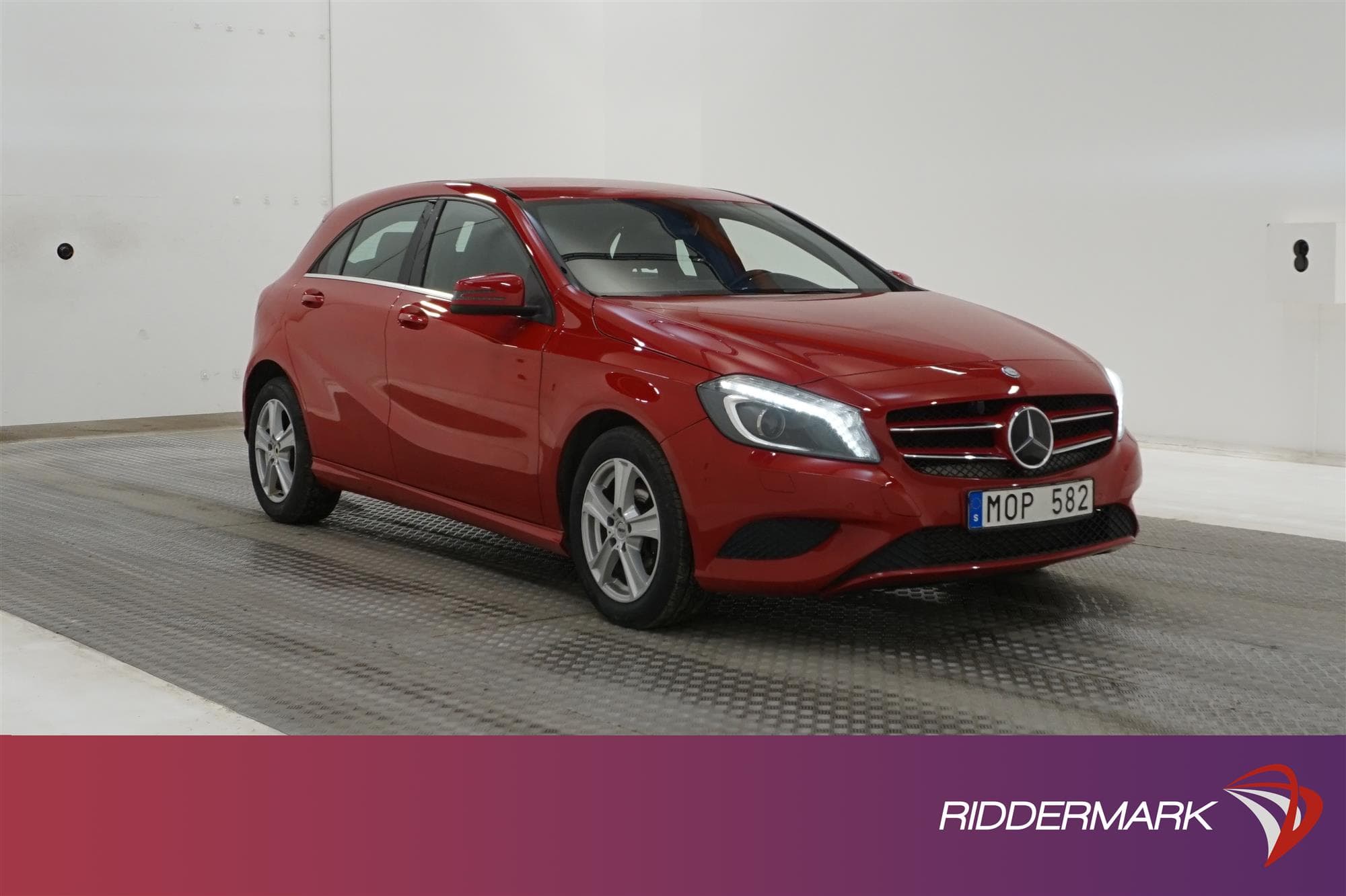 Mercedes-Benz A 180 109hk M&K-Värm PDC Halvskinn 0,38L/mil