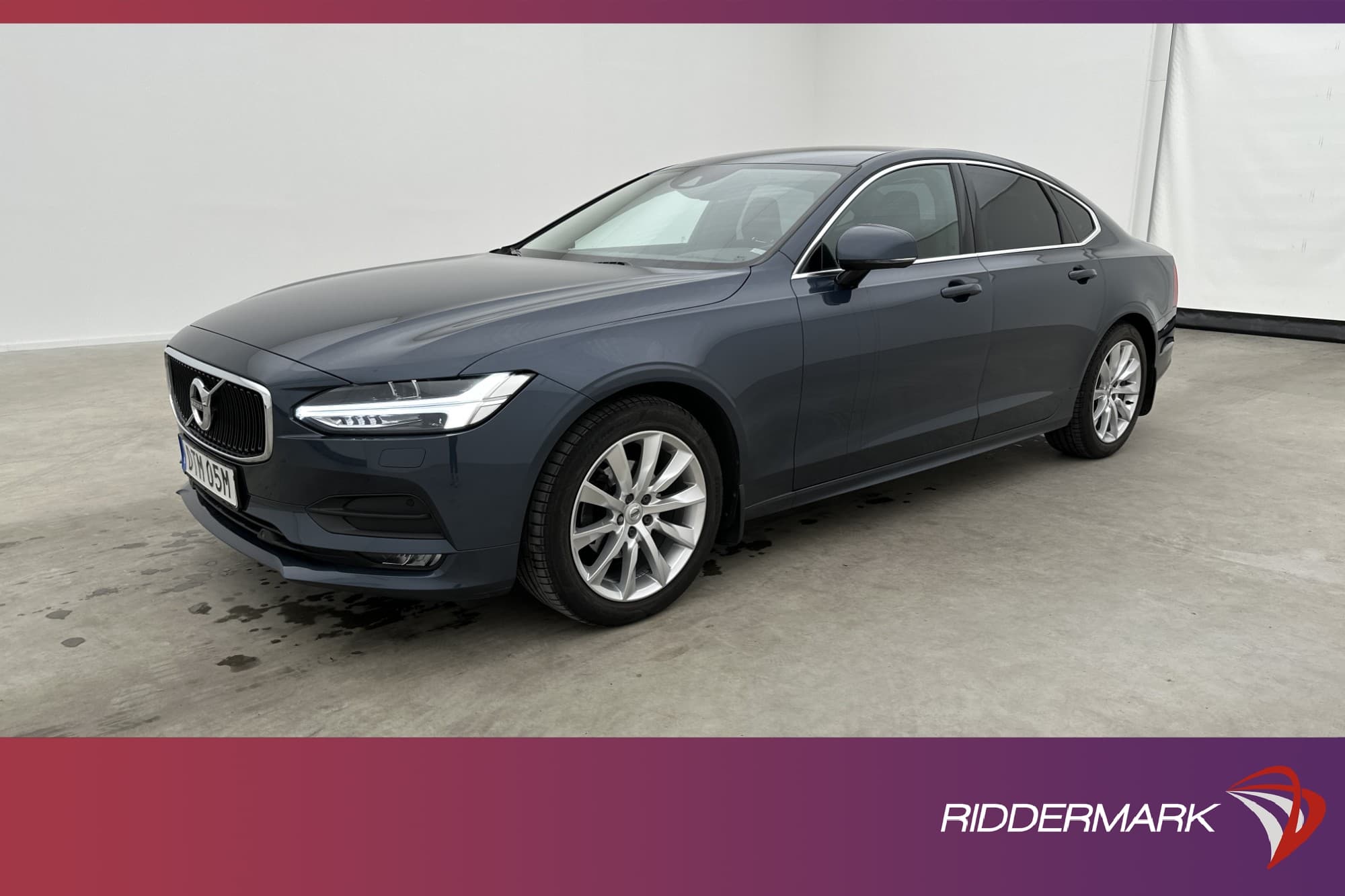 Volvo S90 T4