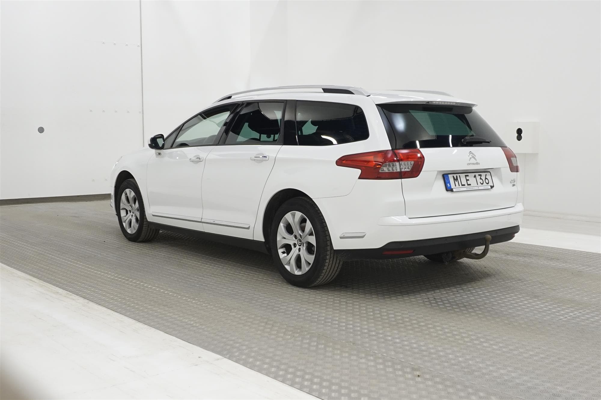 Citroën C5 Tourer 1.6 114hk P-Sensor Låg Skatt 0,43L/mil