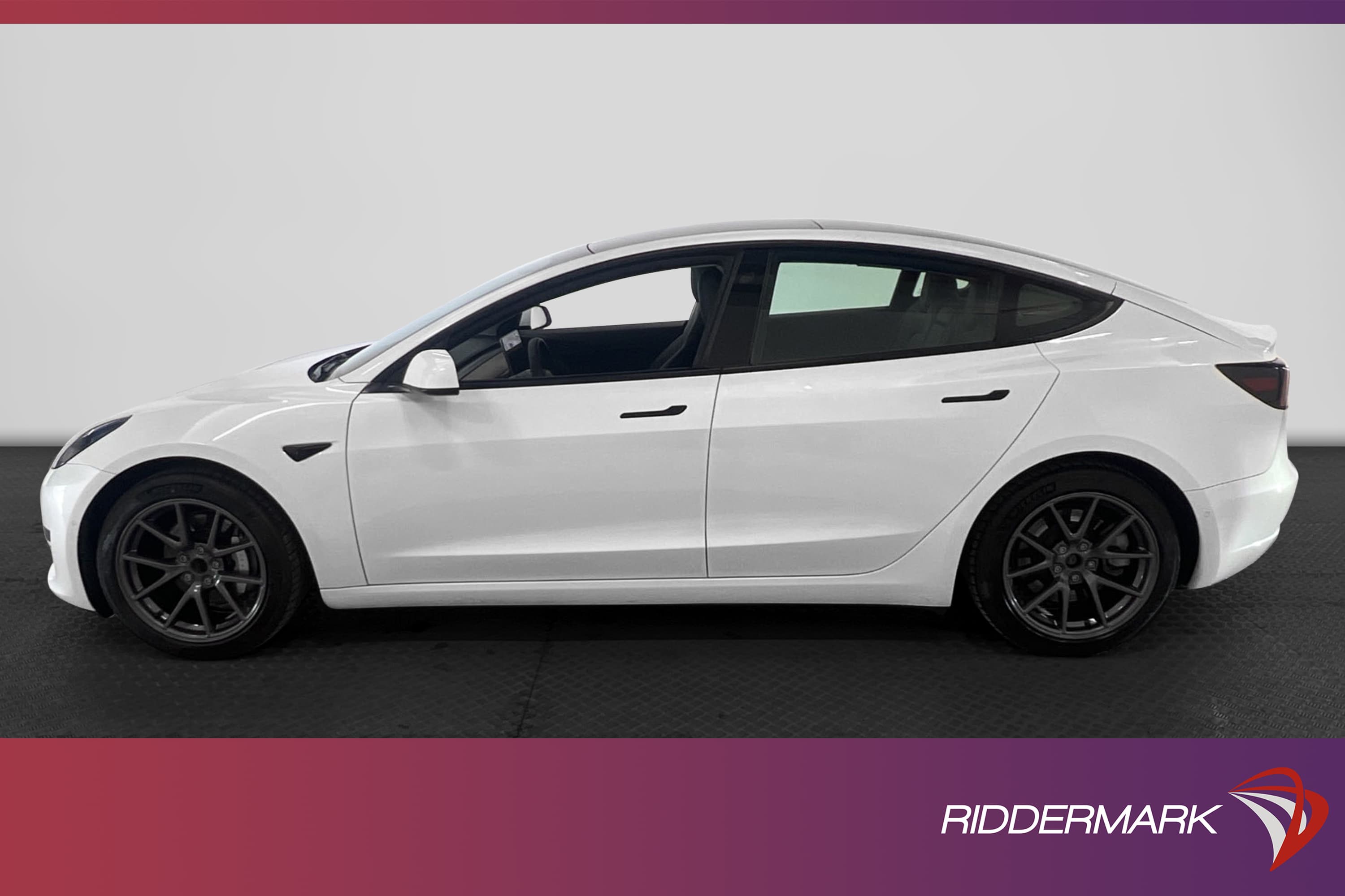 Tesla Model 3 Standard Range Plus 258hk