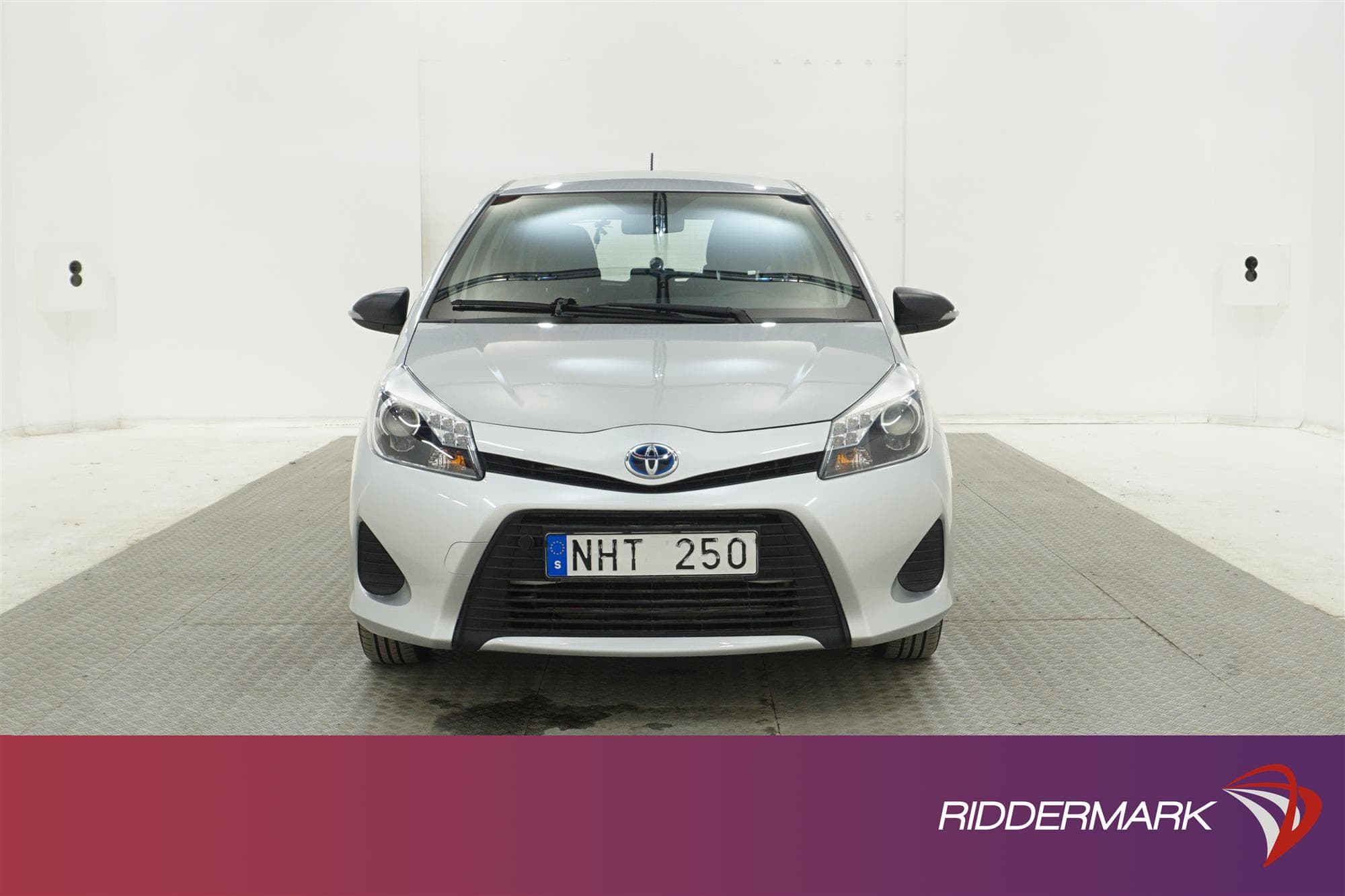 Toyota Yaris Hybrid 101hk M&K-Värmare Nyservad 0,35L/mil