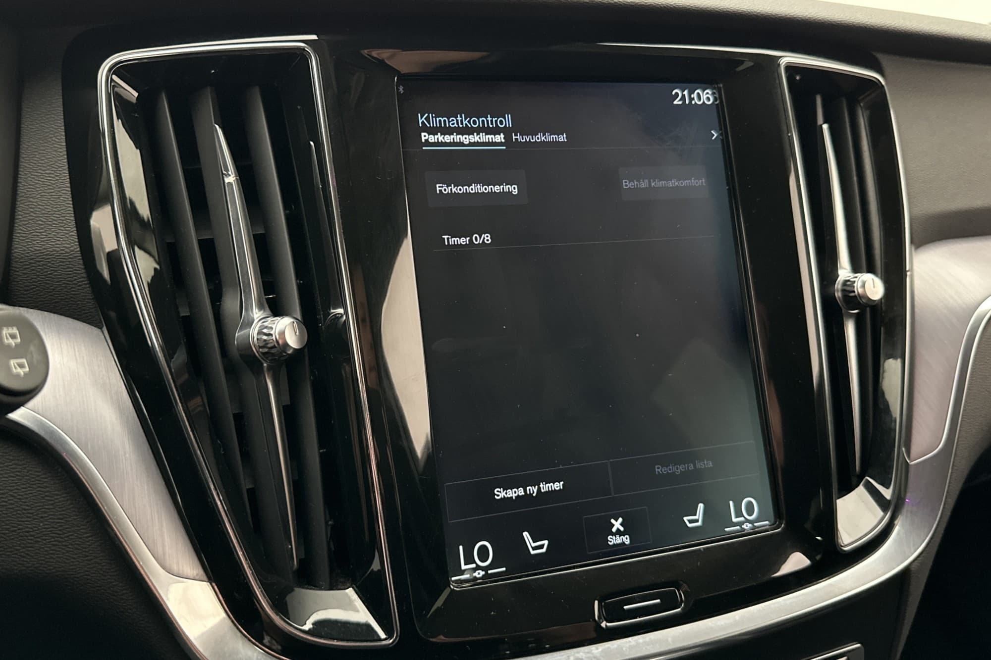 Volvo V60 D3 150hk Advanced D-Värm CarPlay Rattvärme Keyless