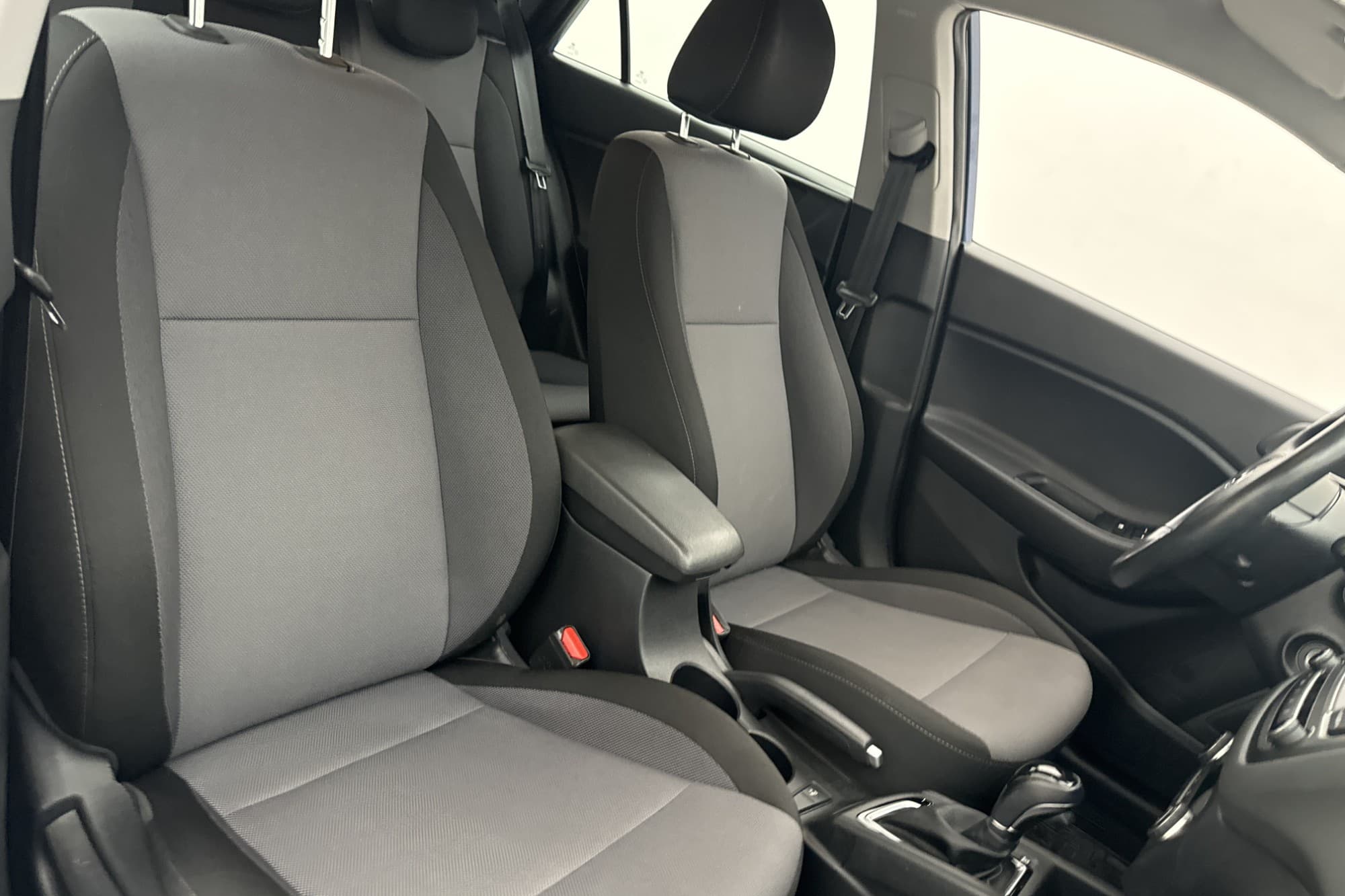 Hyundai i20 1.4 101hk 2 Brukare 1174kr Årsskatt 0,64L/mil
