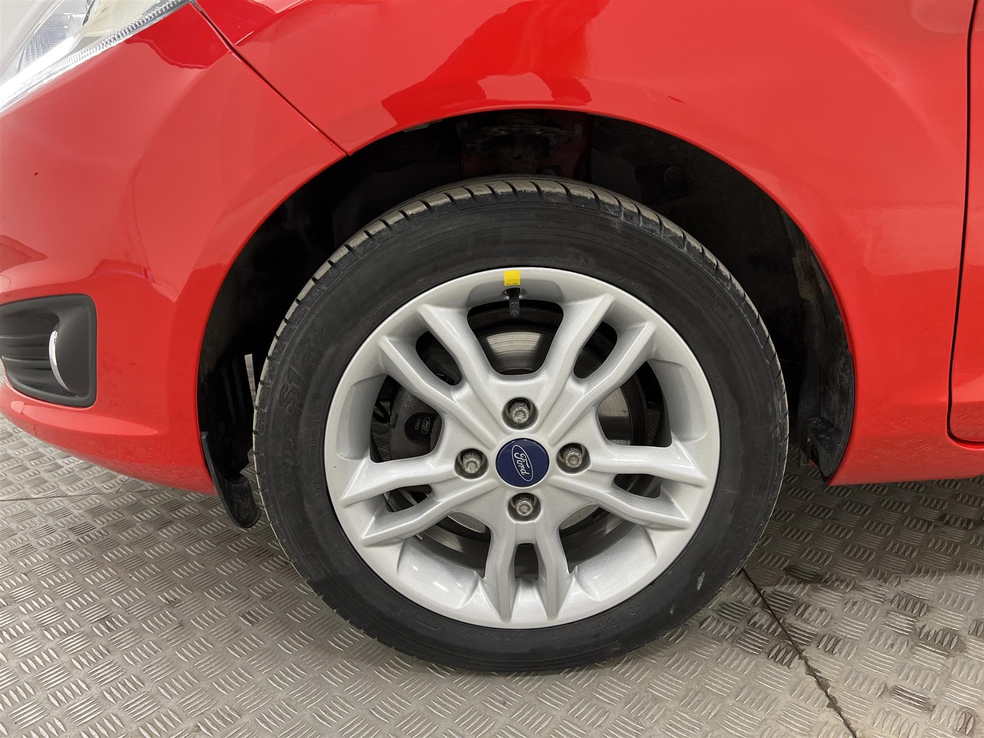 Ford Fiesta 1.0 EcoBoost 100hk P-Sensor Låg Skatt 0,46L/mil