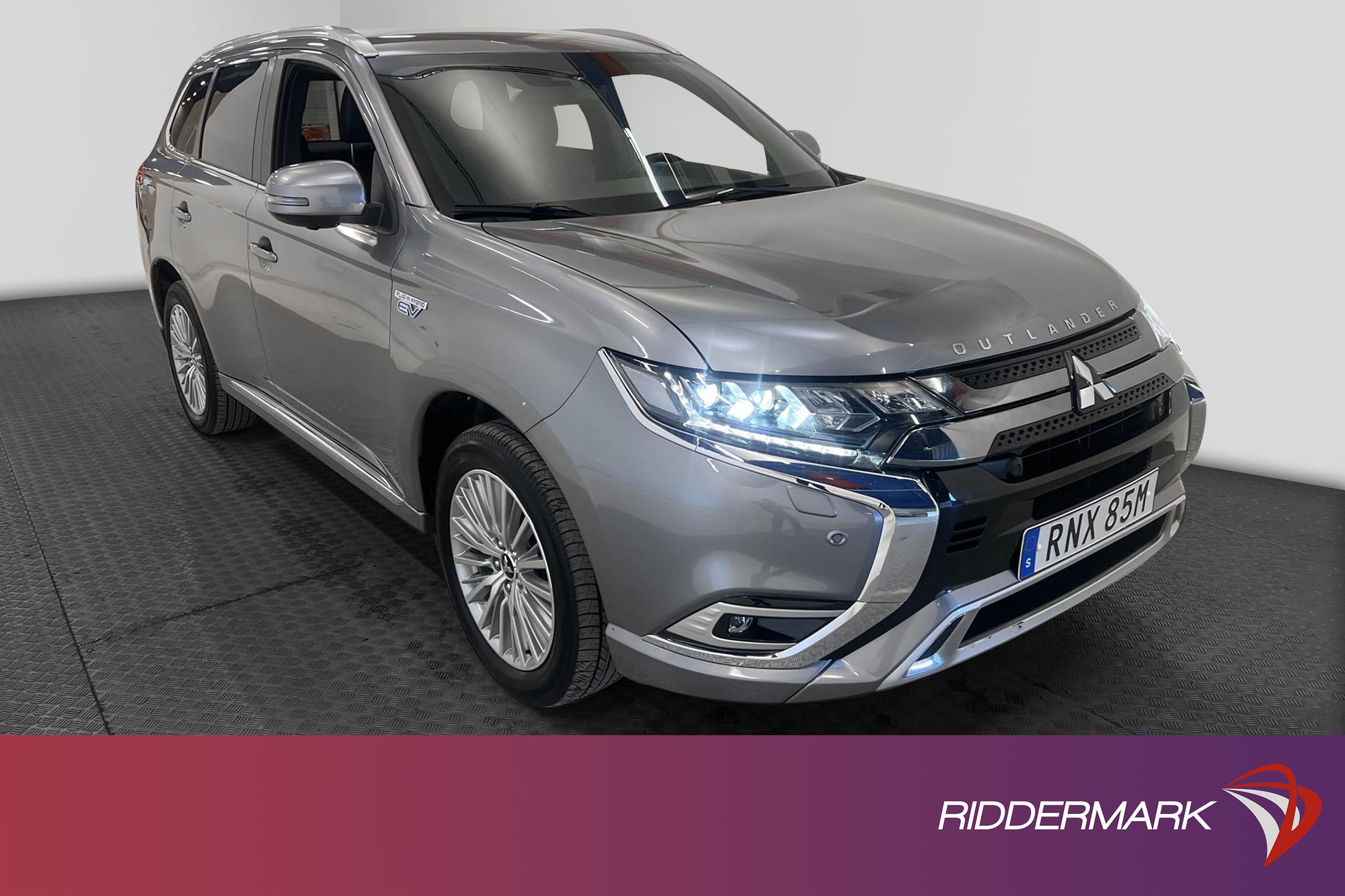 Mitsubishi Outlander P-HEV 4WD 230hk
