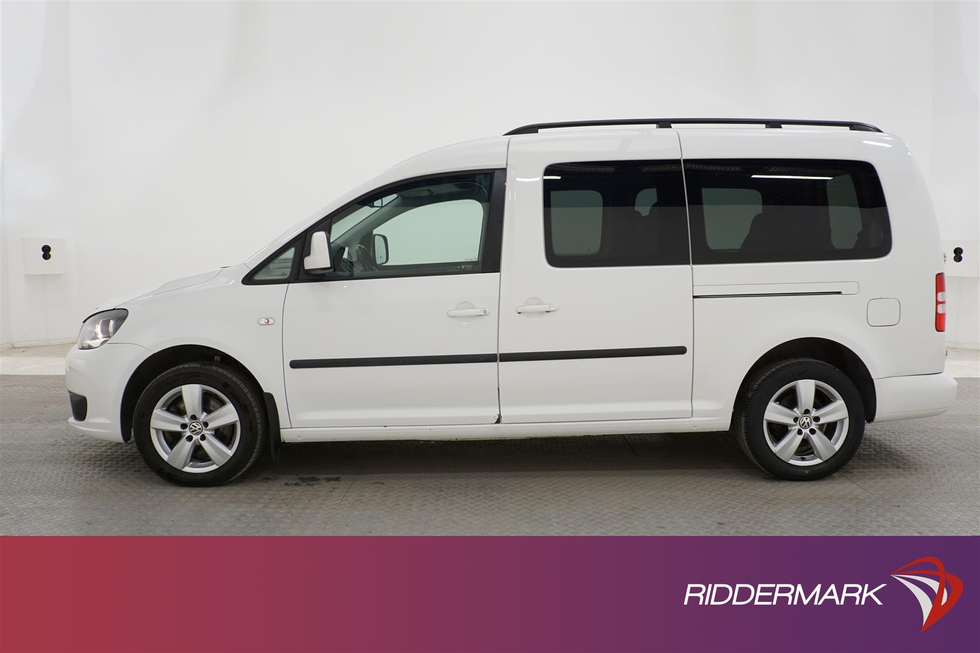 Volkswagen Caddy Maxi Life 1.6TDI Automat PDC Drag Värmare